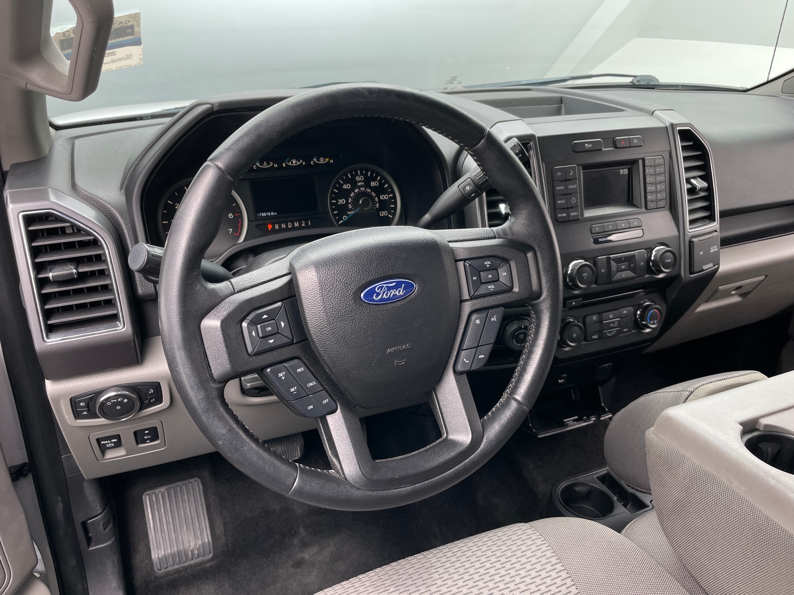 Thumbnail: 2017 Ford Econoline - 5