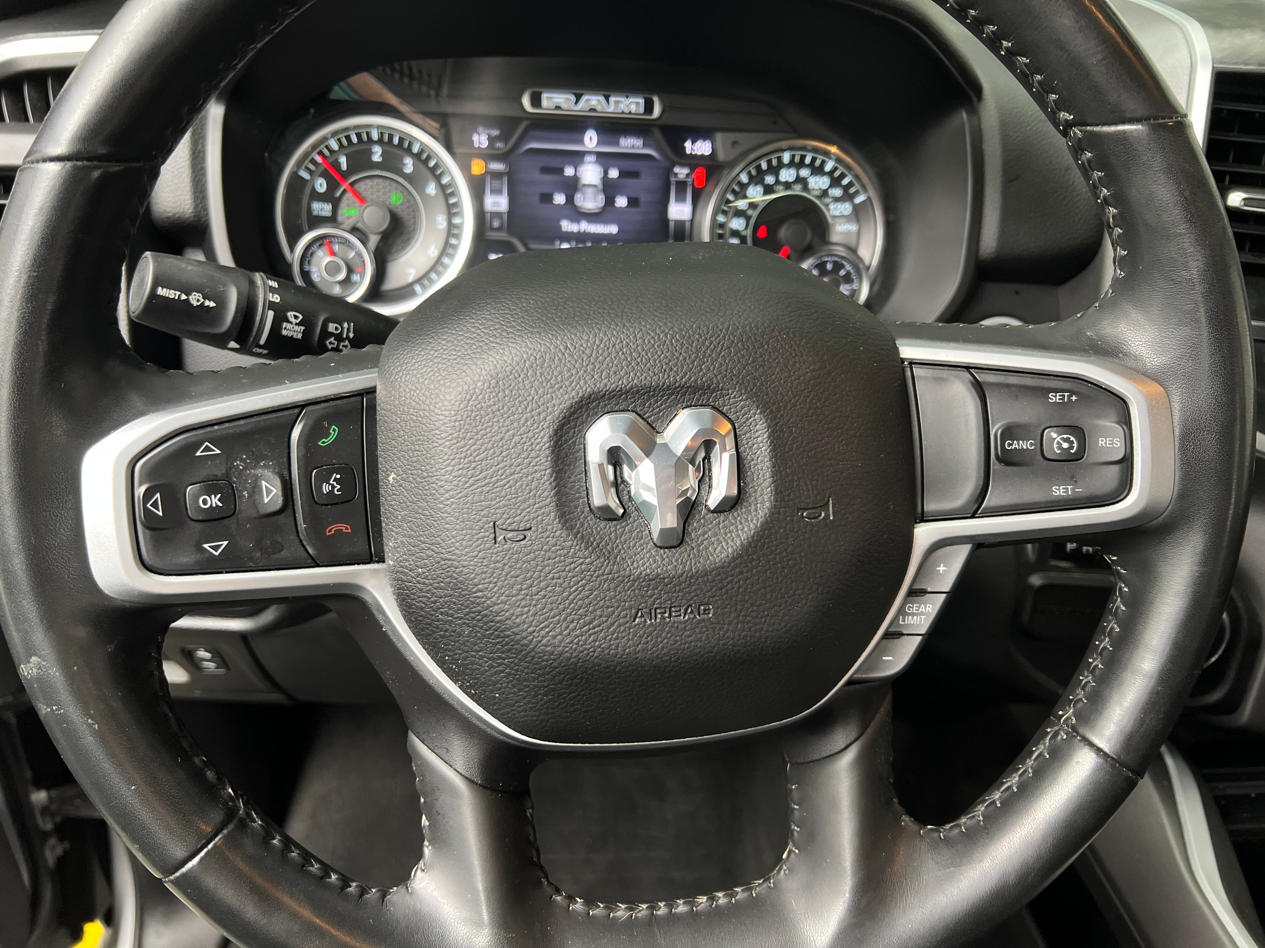 2021 RAM 1500 Big Horn 5