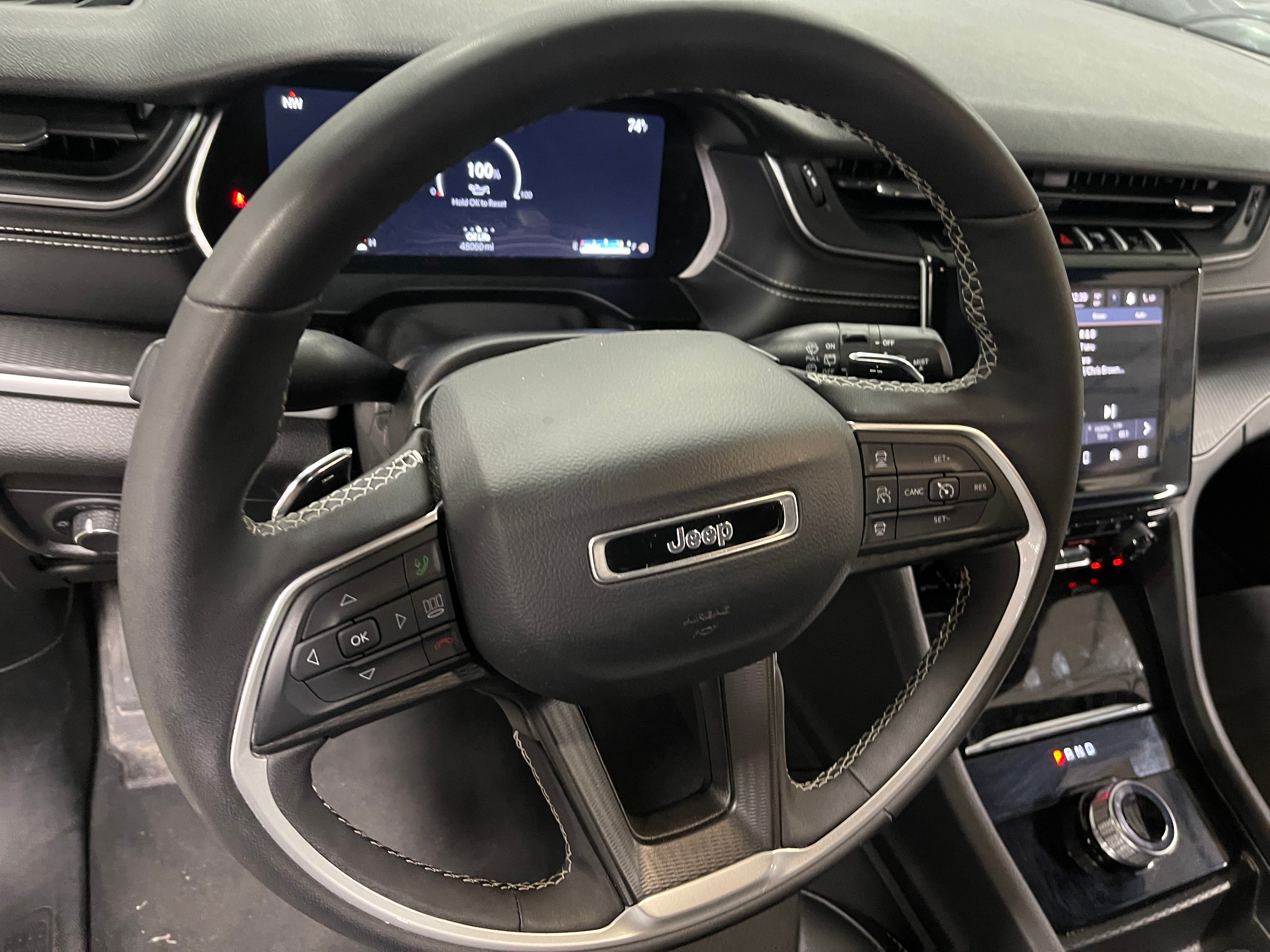 2024 Jeep Grand Cherokee L Laredo 4