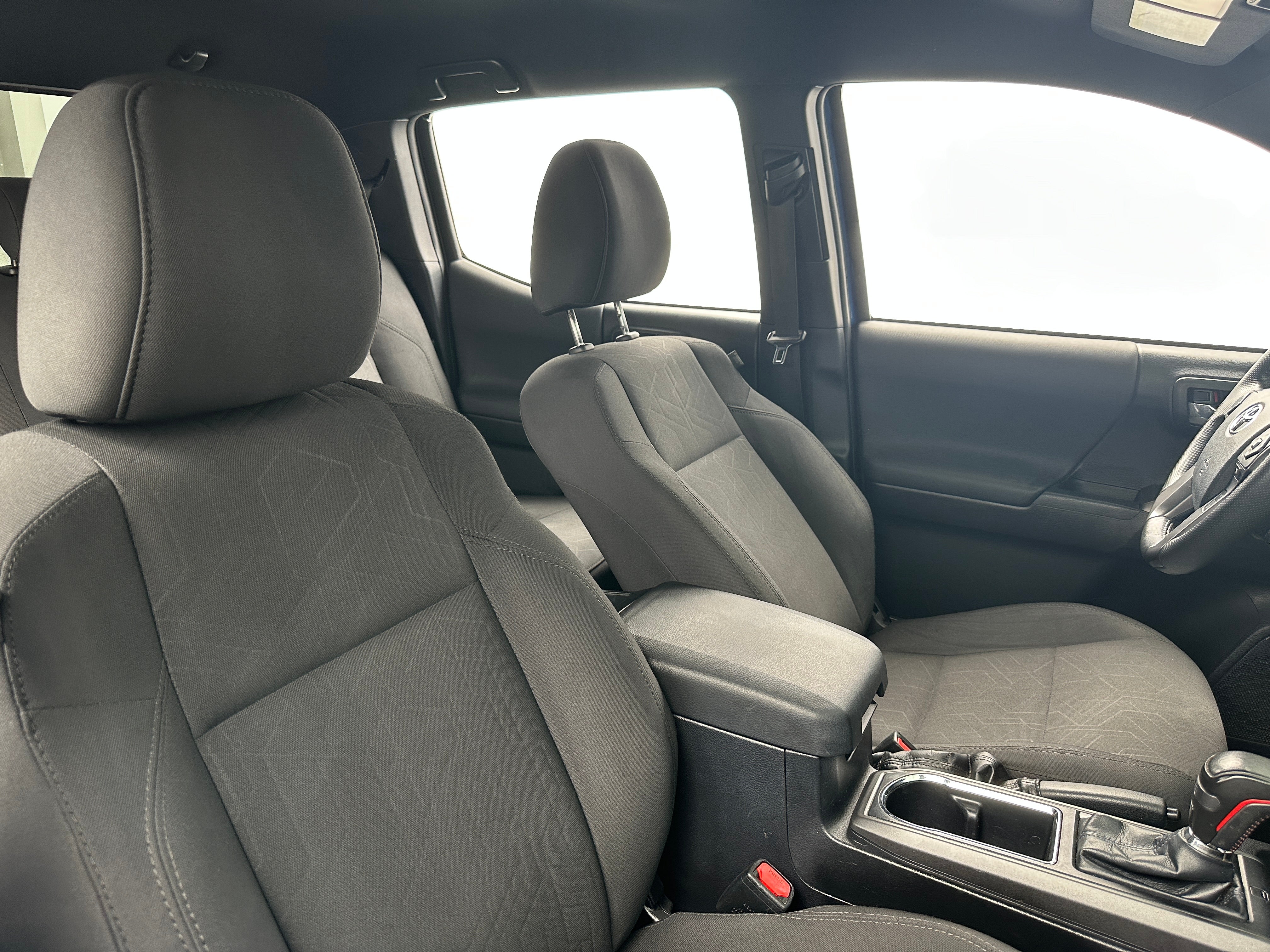 2018 Toyota Tacoma TRD Sport 2