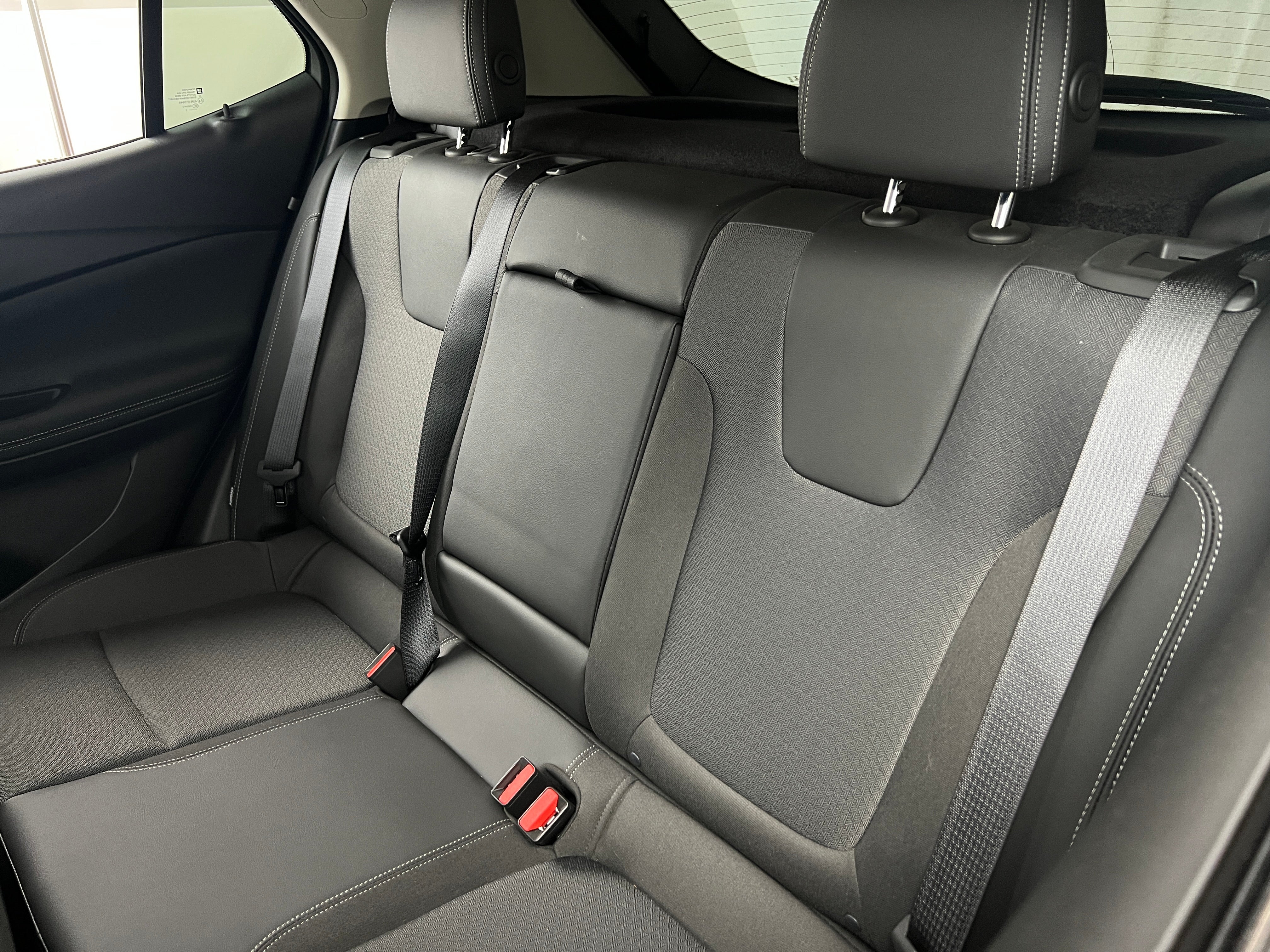 2023 Buick Encore GX Select 5