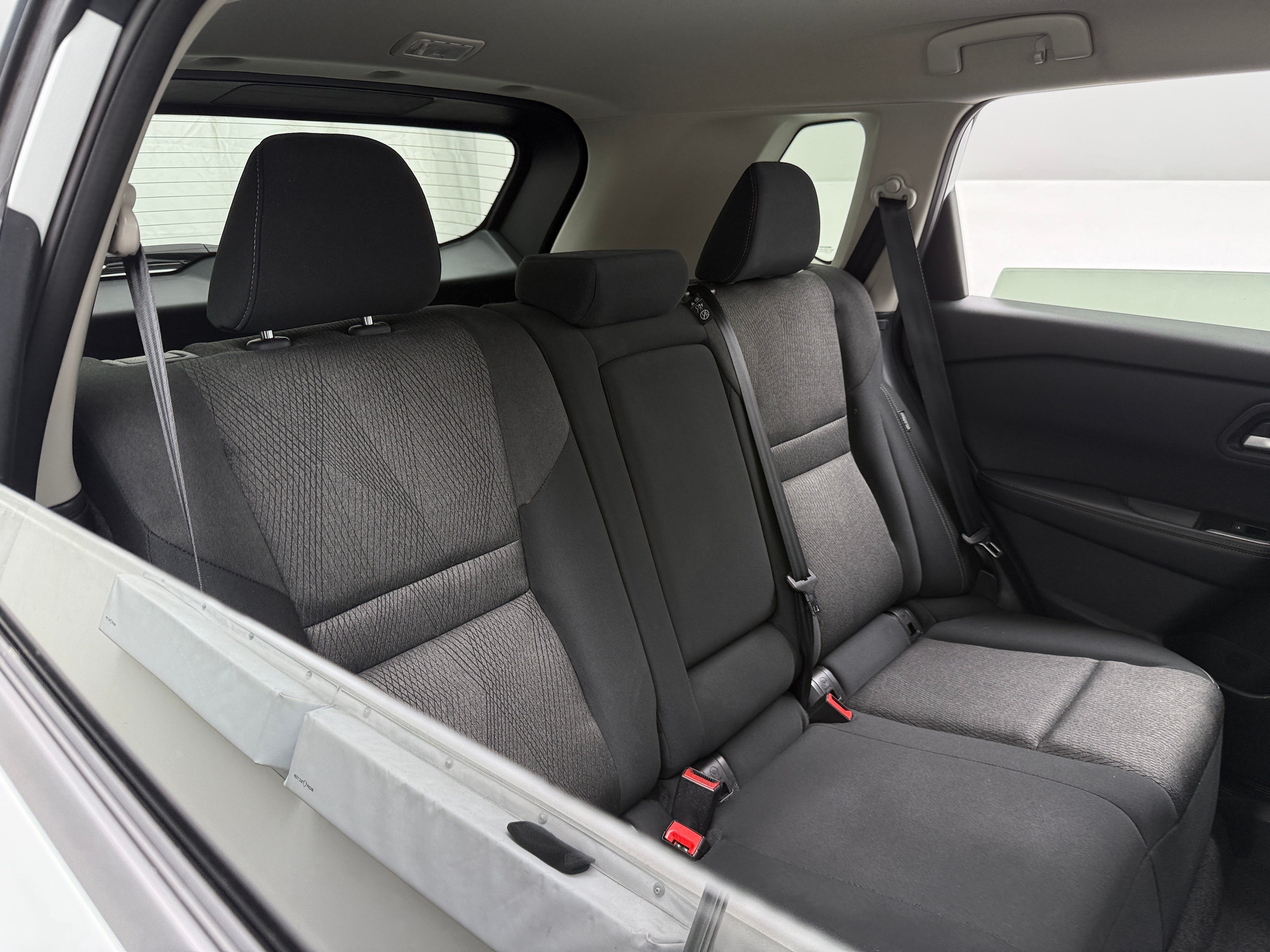 2024 Nissan Rogue SV 6