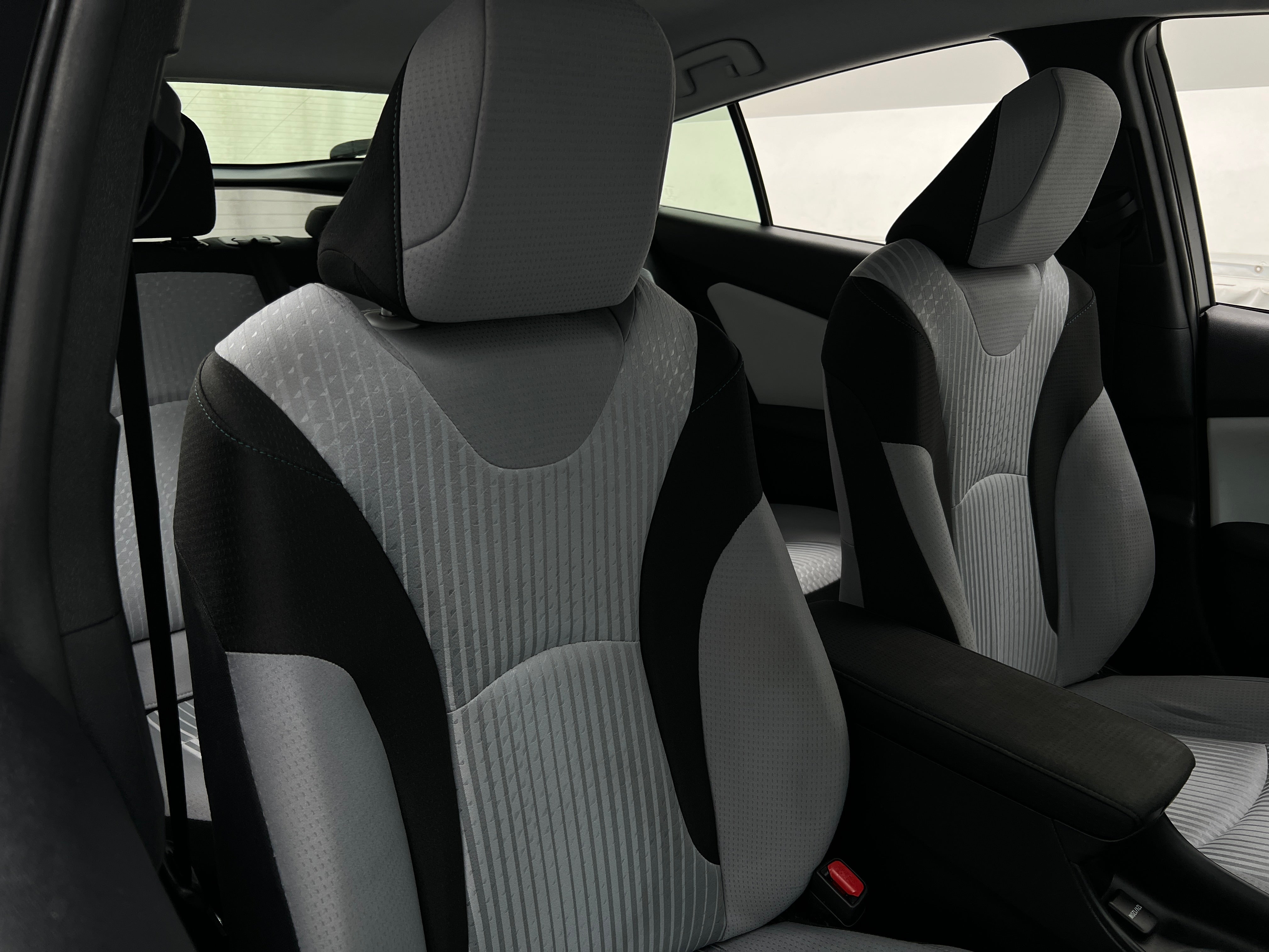 2016 Toyota Prius Two 2