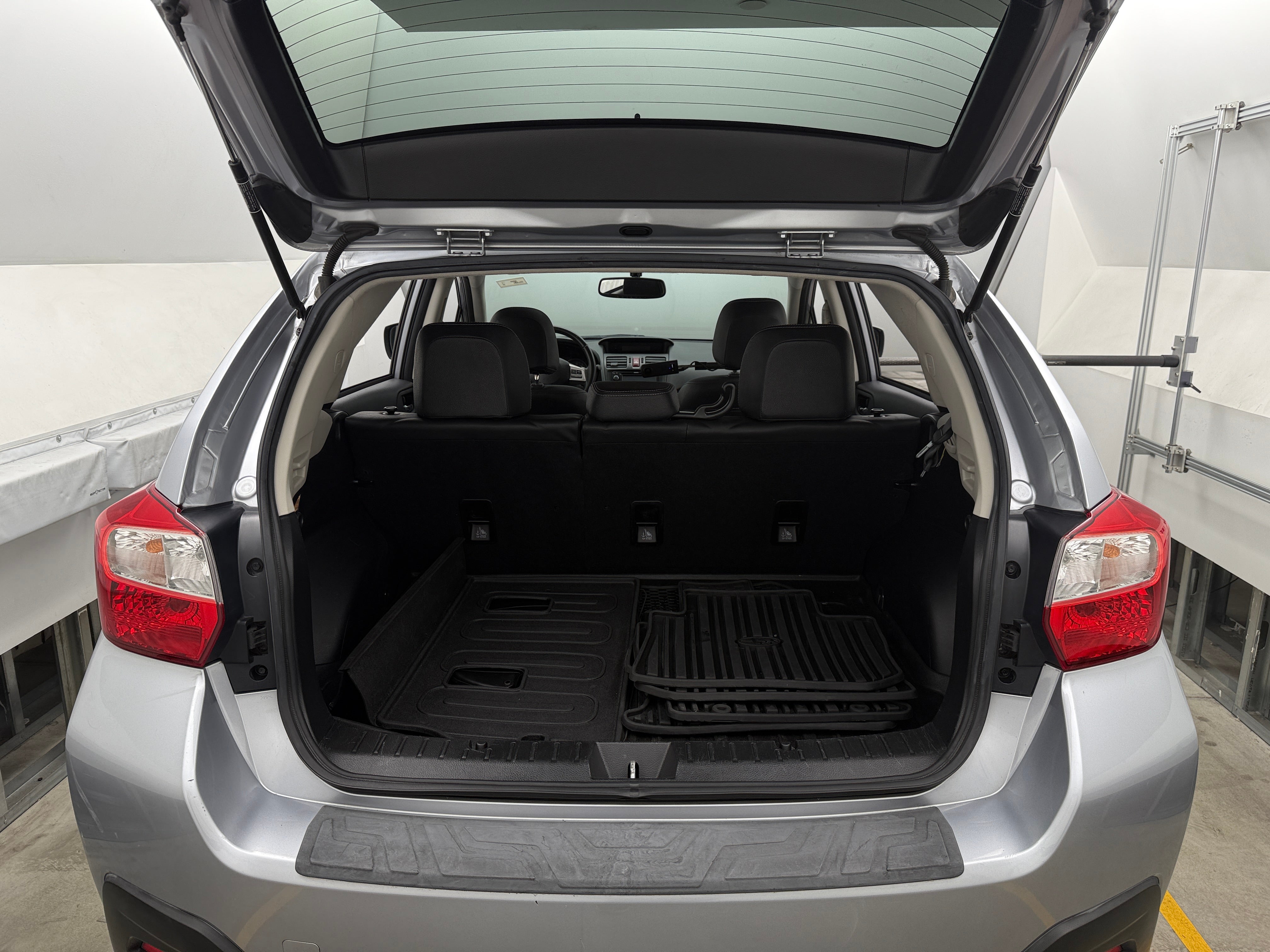 2014 Subaru XV Crosstrek Limited 6