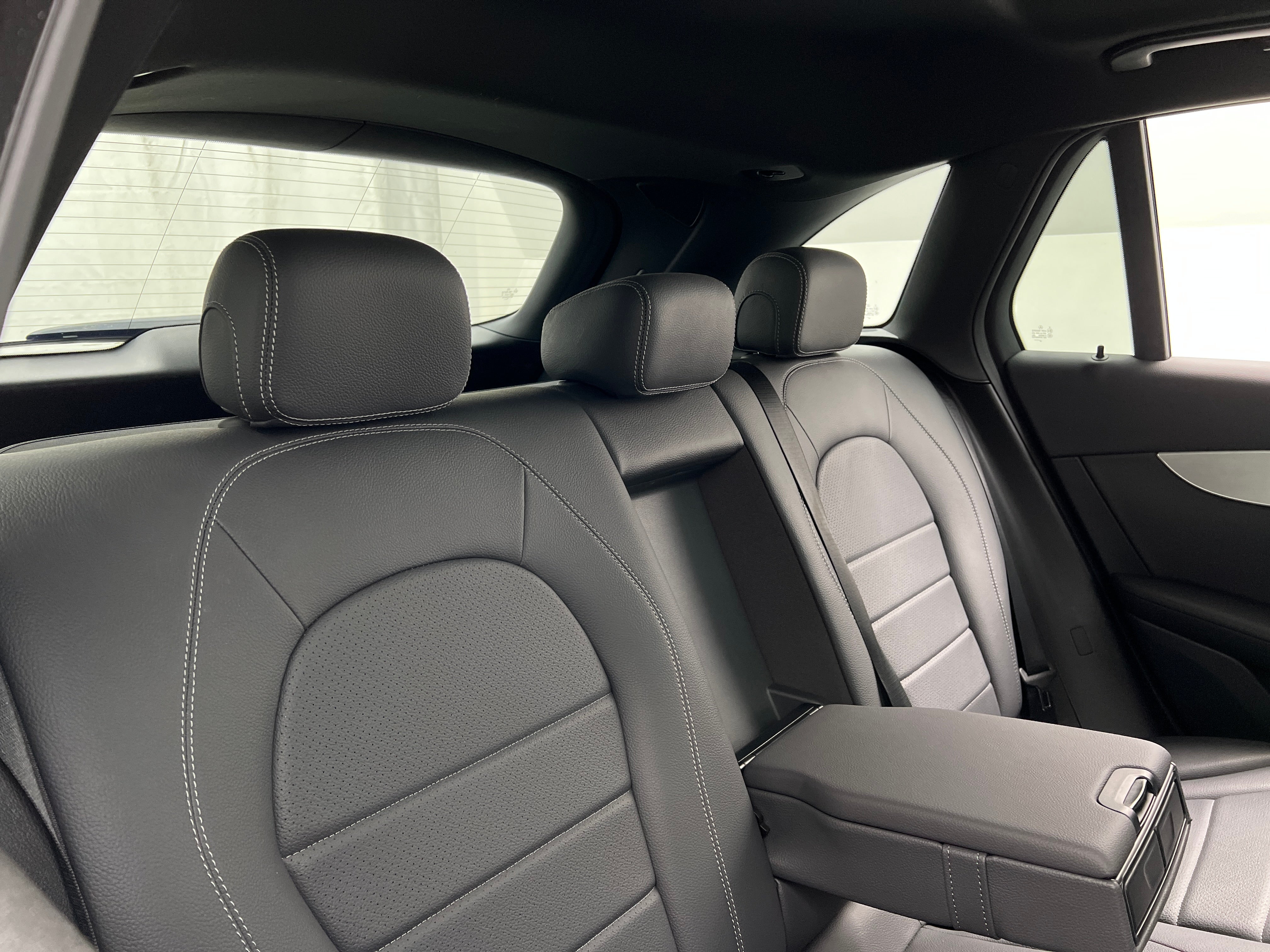 2021 Mercedes-Benz GLC 300 5