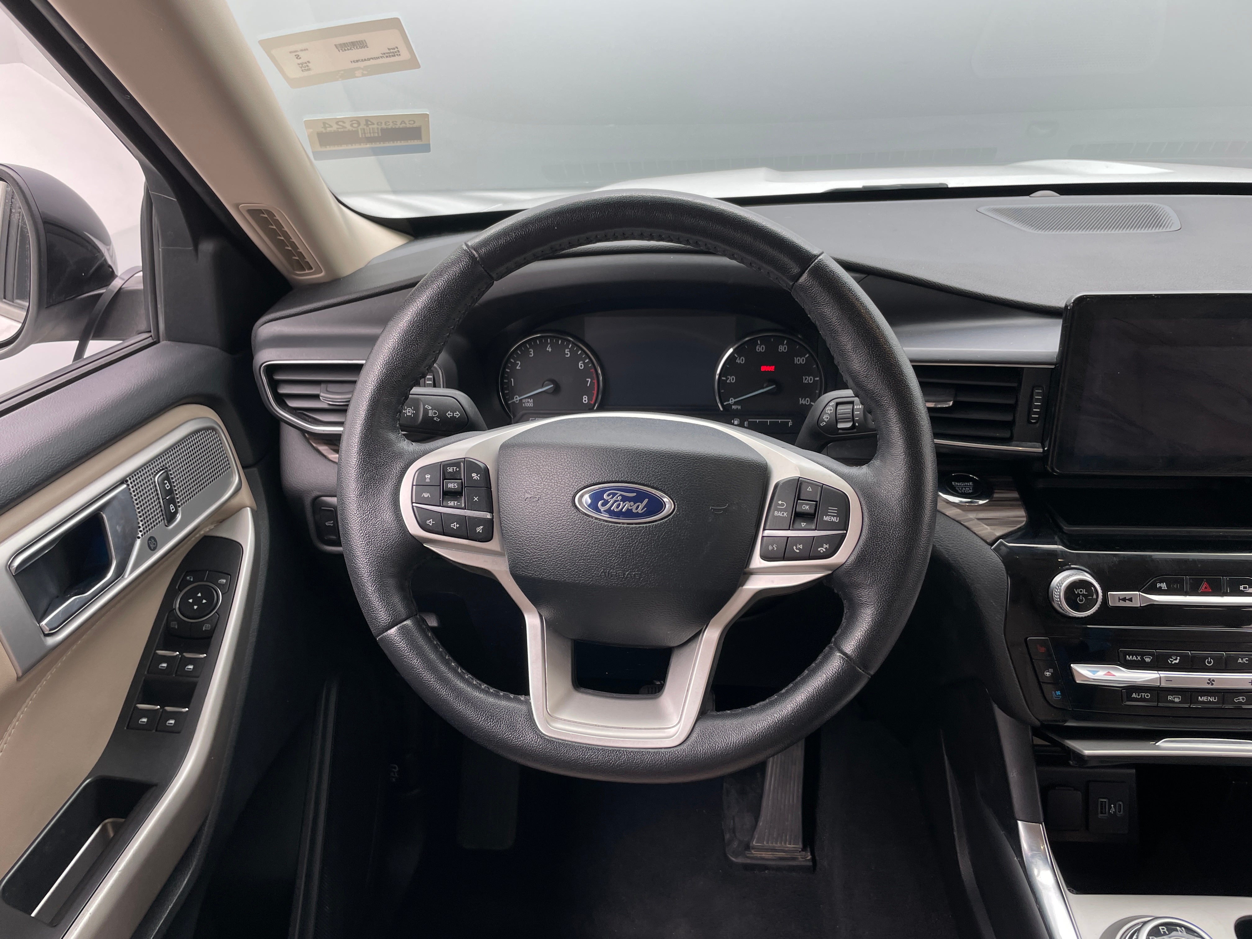 2023 Ford Explorer Limited 4