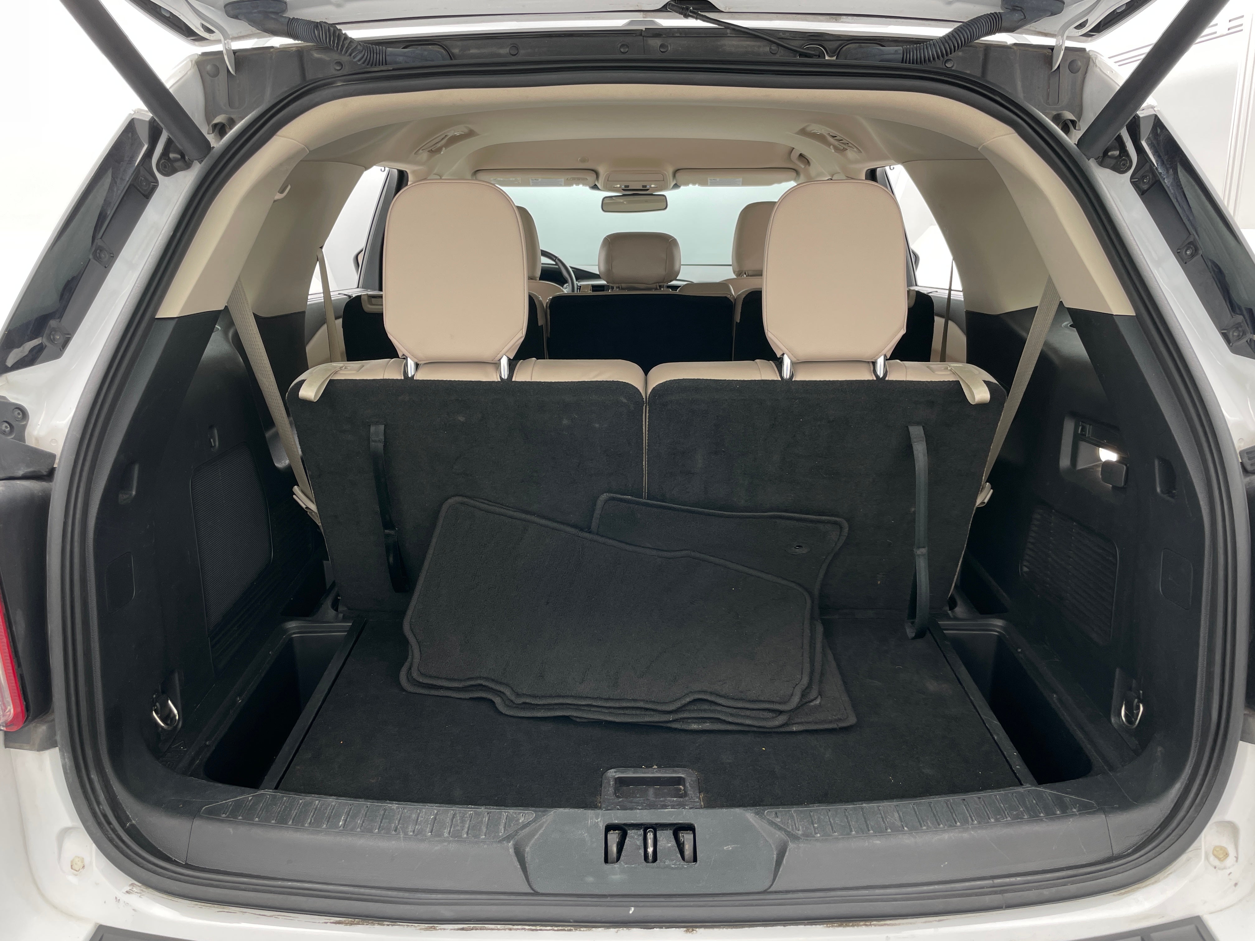 2023 Ford Explorer Limited 6
