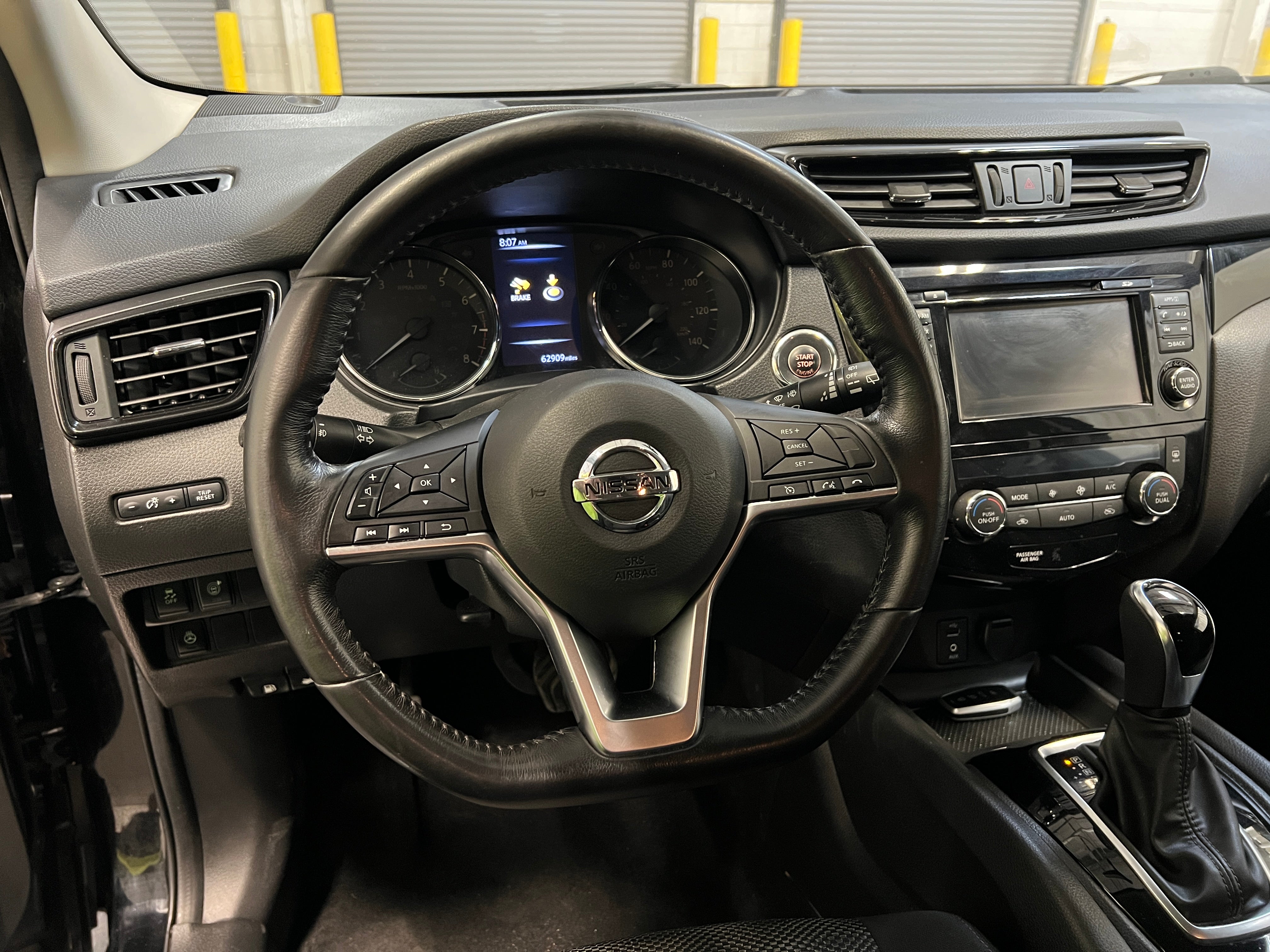 2017 Nissan Rogue Sport SV 5