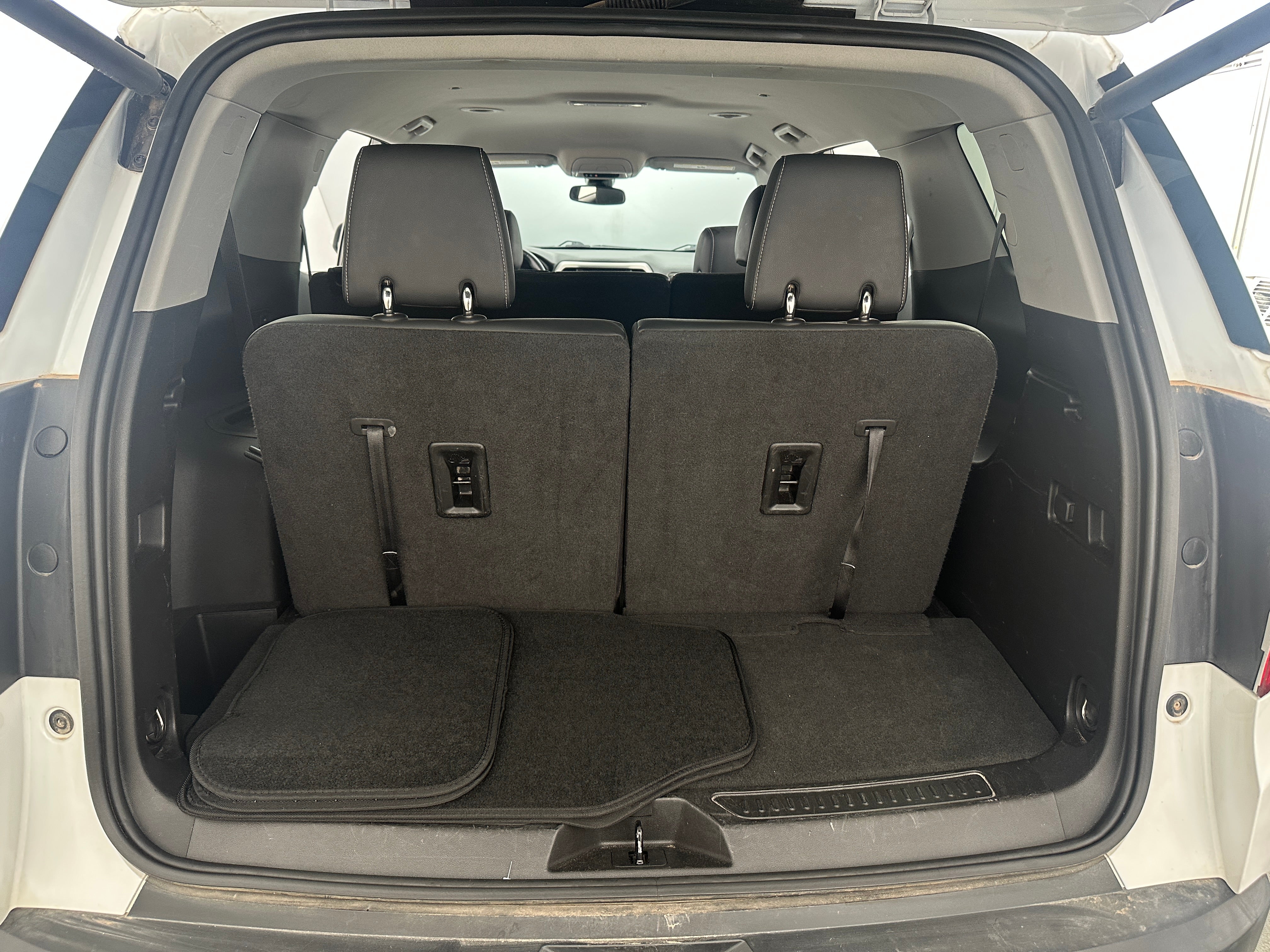 2023 GMC Acadia SLT 6