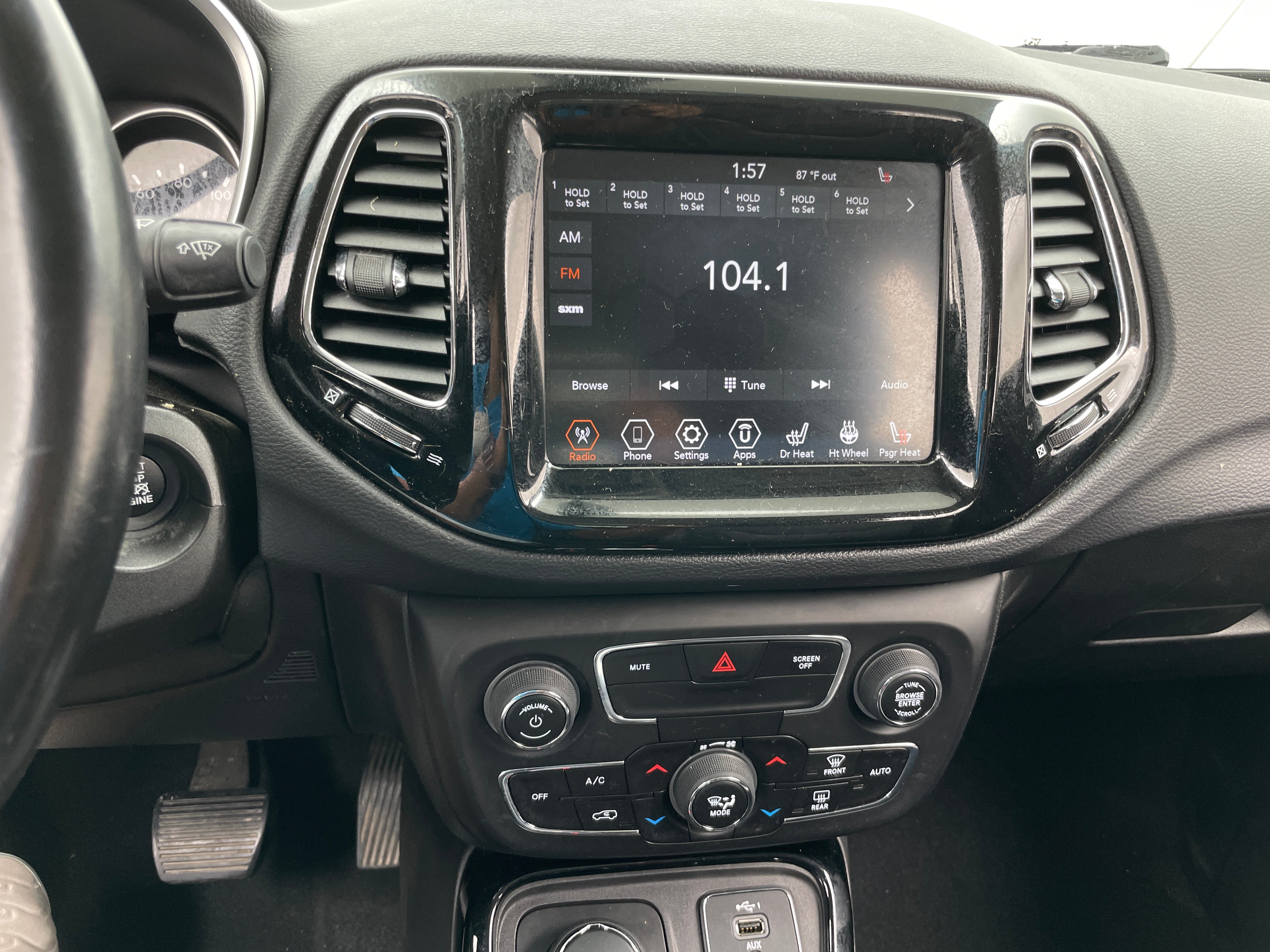 2020 Jeep Compass Limited 3
