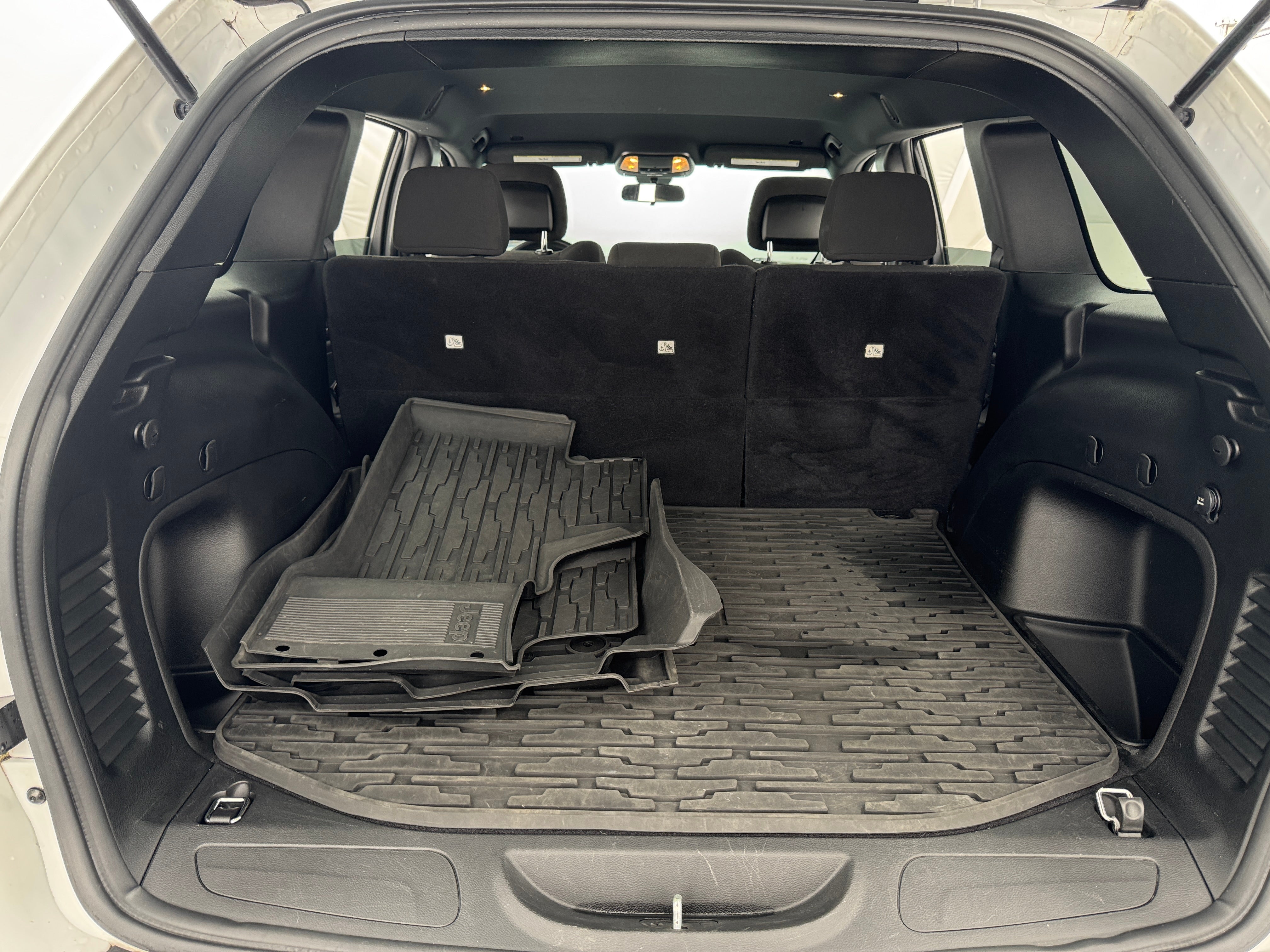 2021 Jeep Grand Cherokee Laredo 7