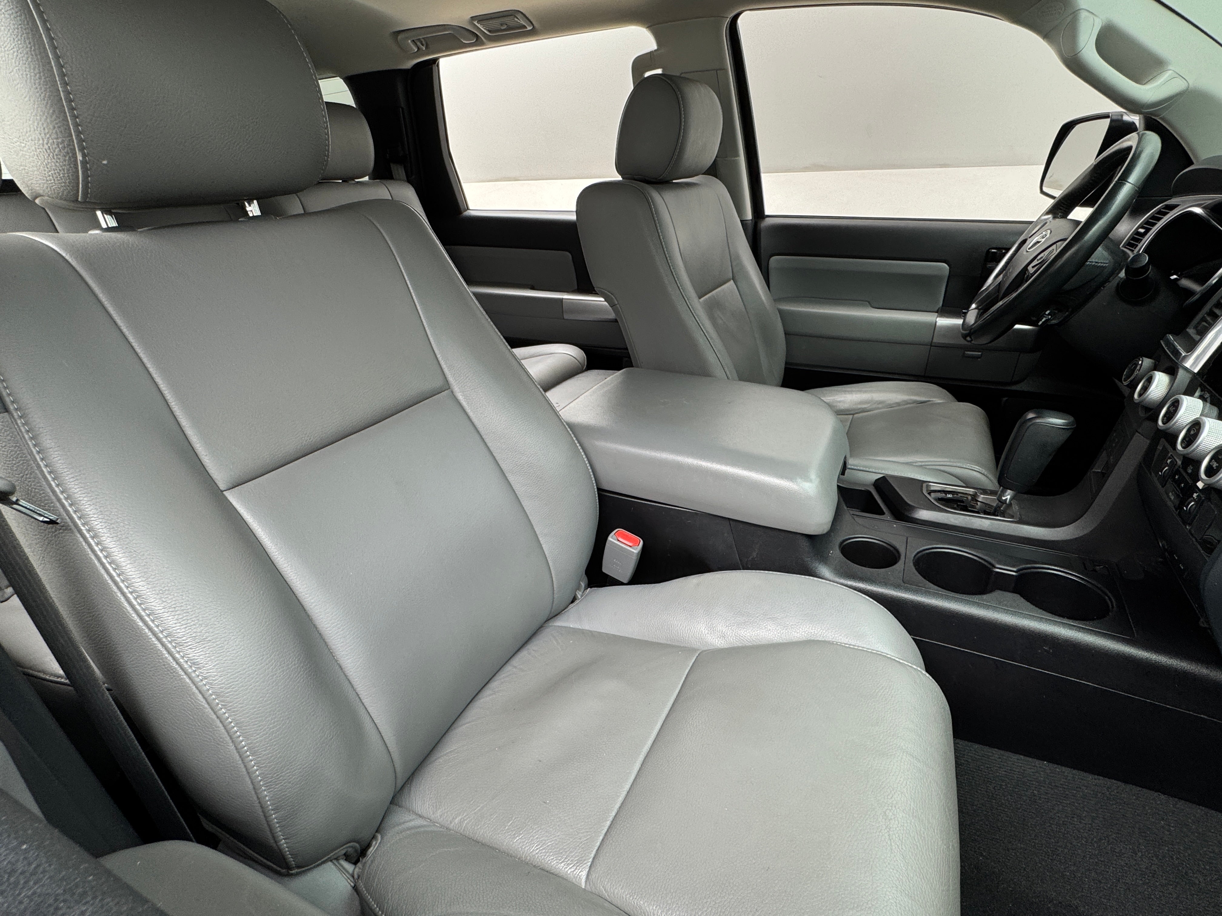 2021 Toyota Sequoia SR5 2
