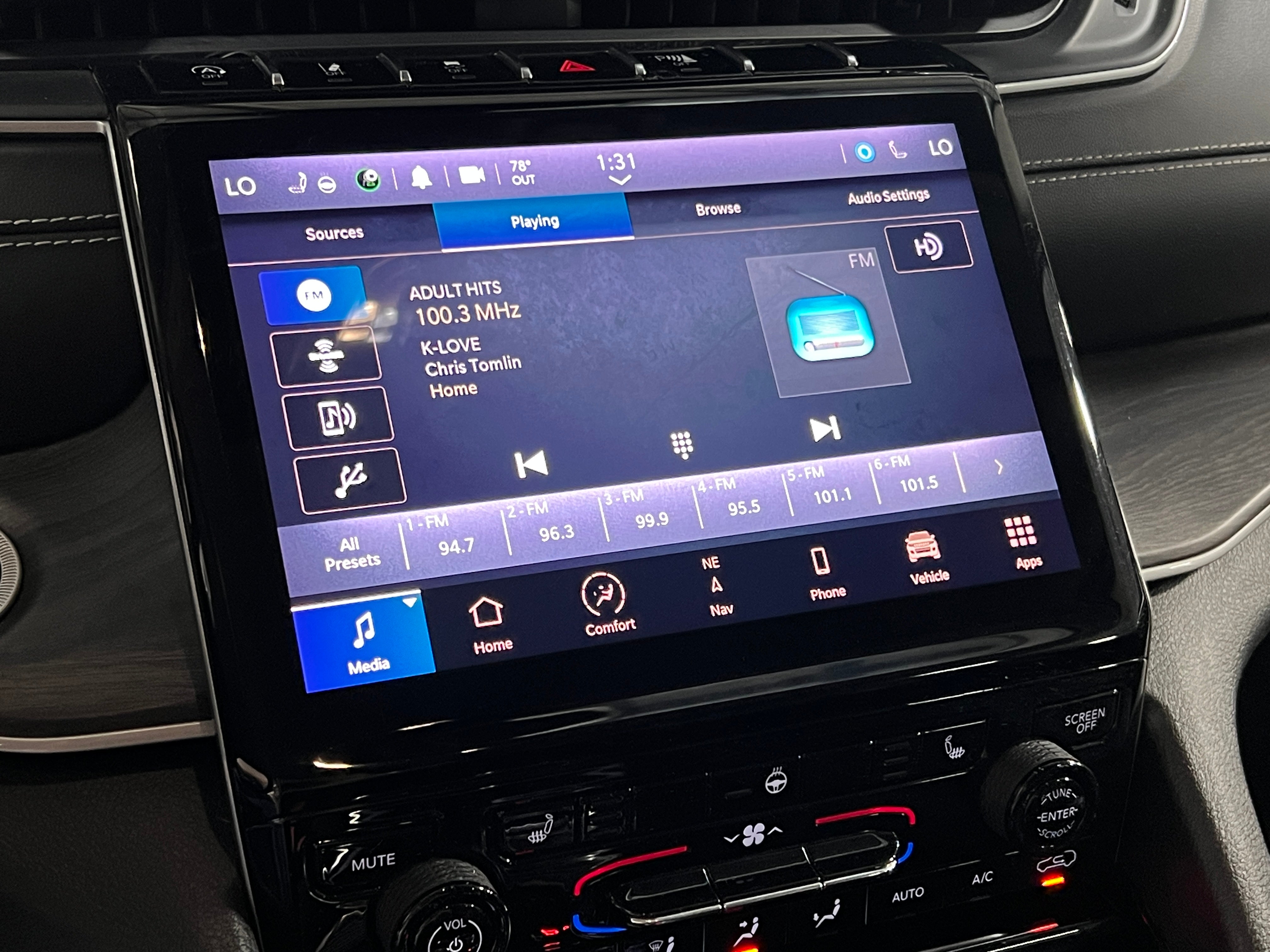 2023 Jeep Grand Cherokee L Limited Edition 3