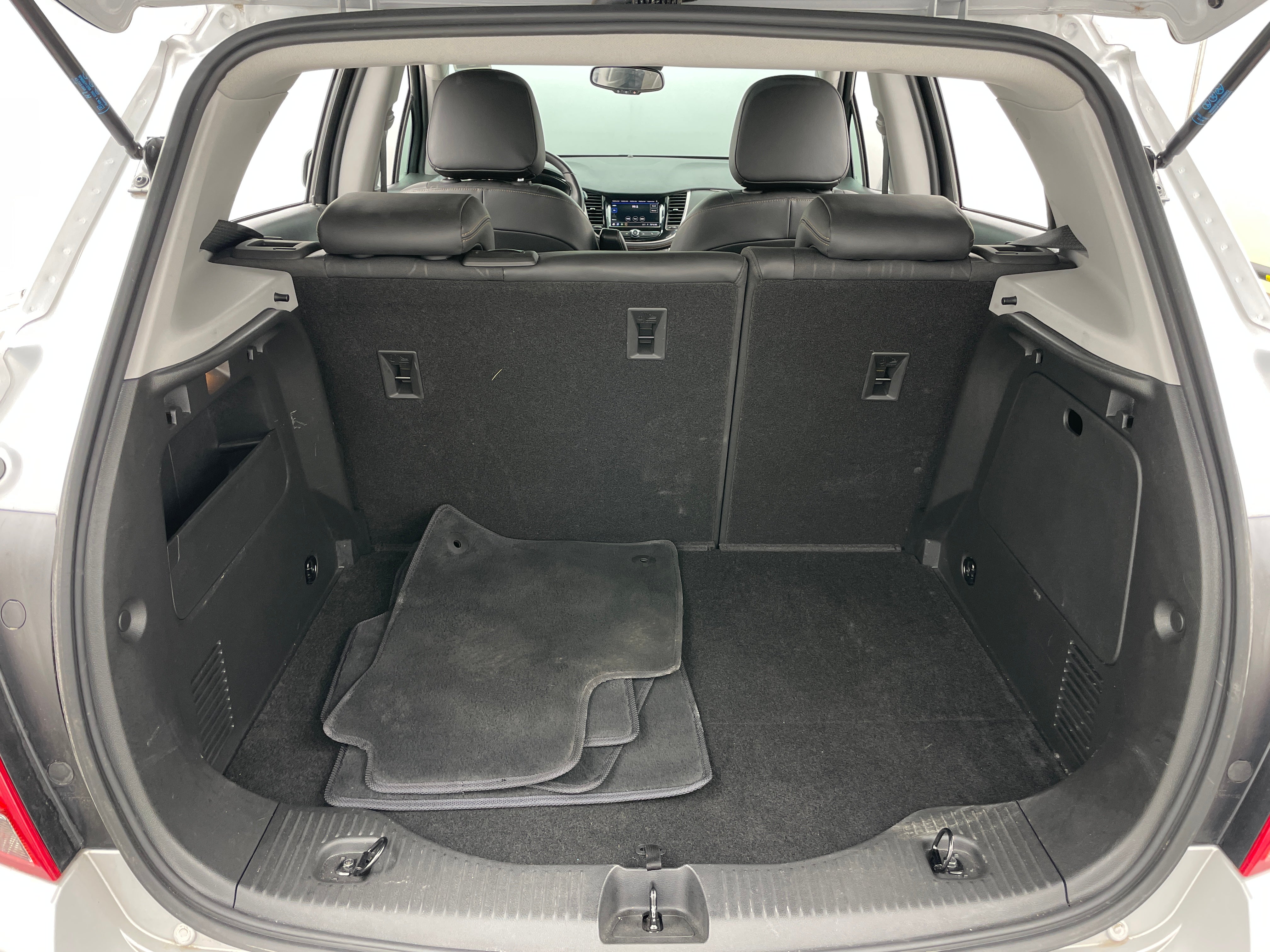 2022 Chevrolet Trax LT 7
