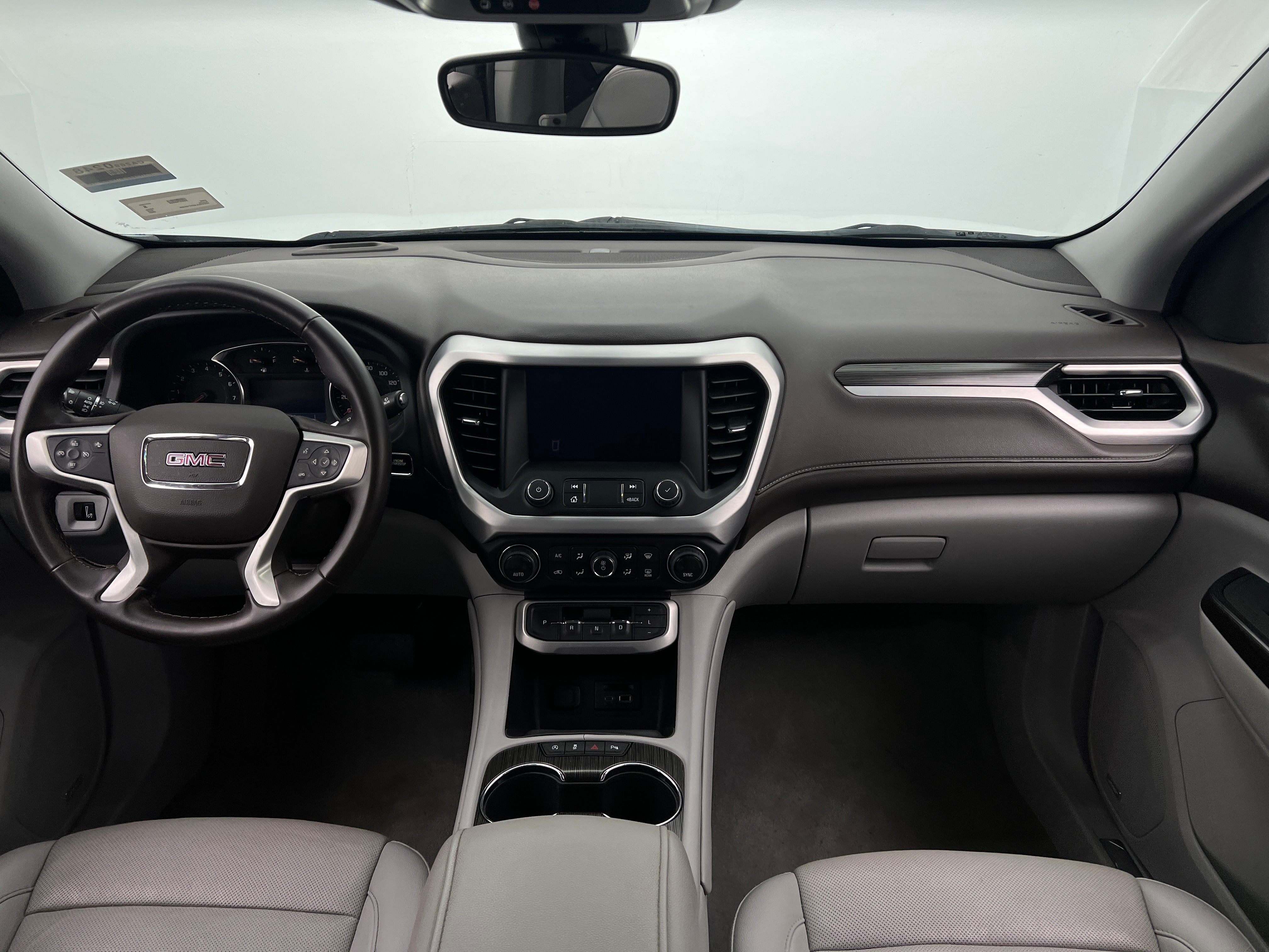 2023 GMC Acadia SLT 2