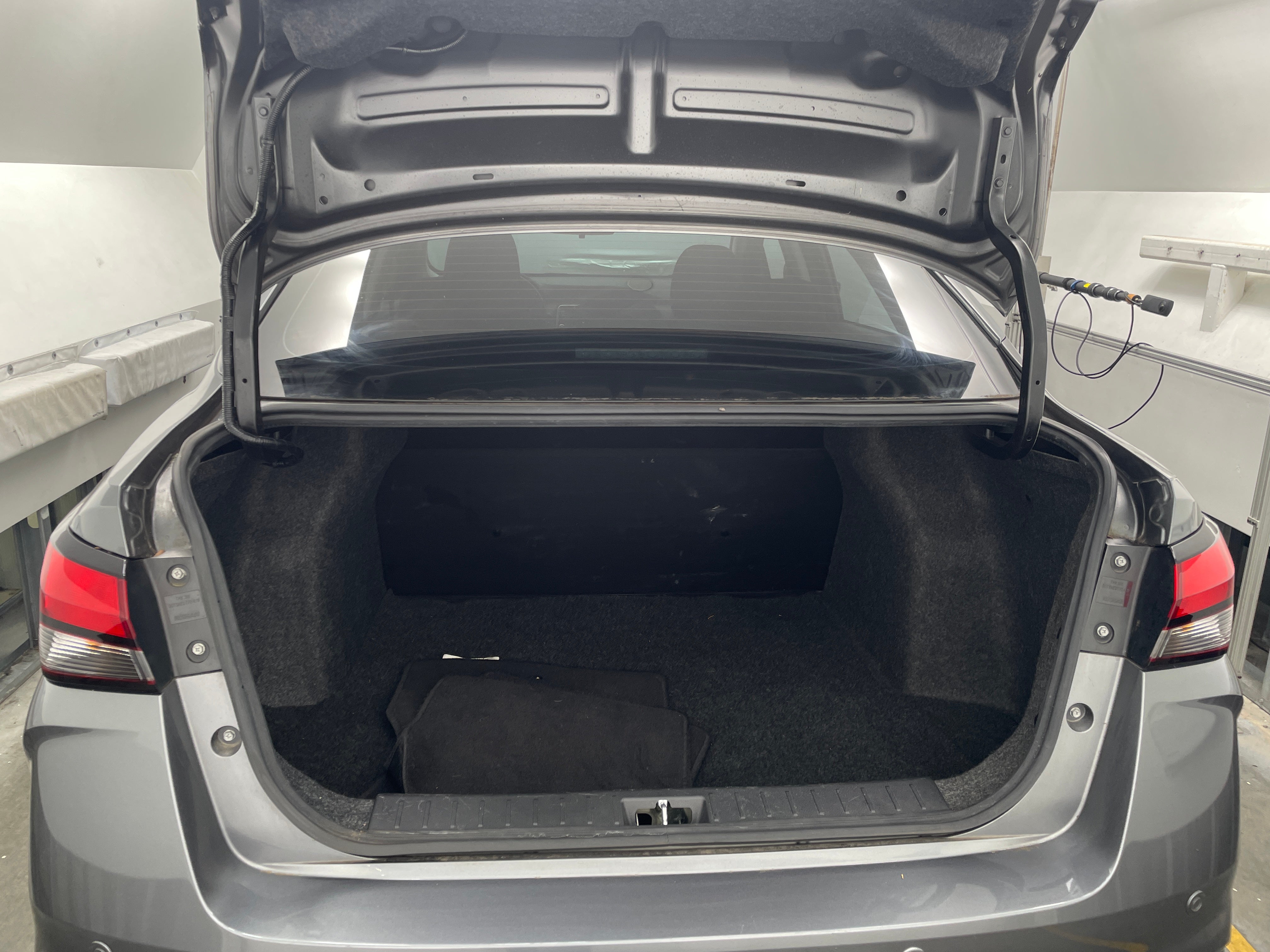 2021 Nissan Versa S 7