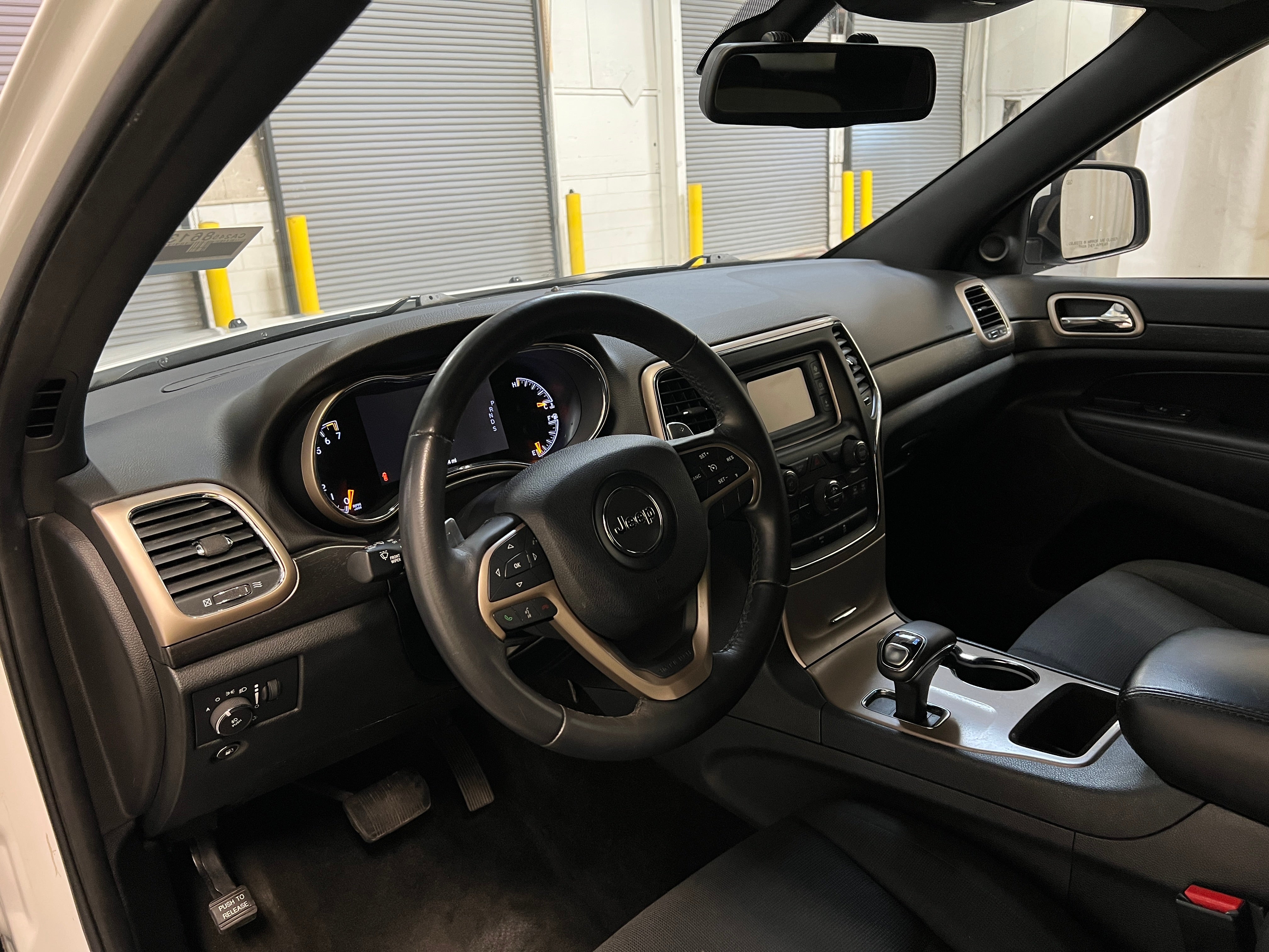2015 Jeep Grand Cherokee Laredo 3