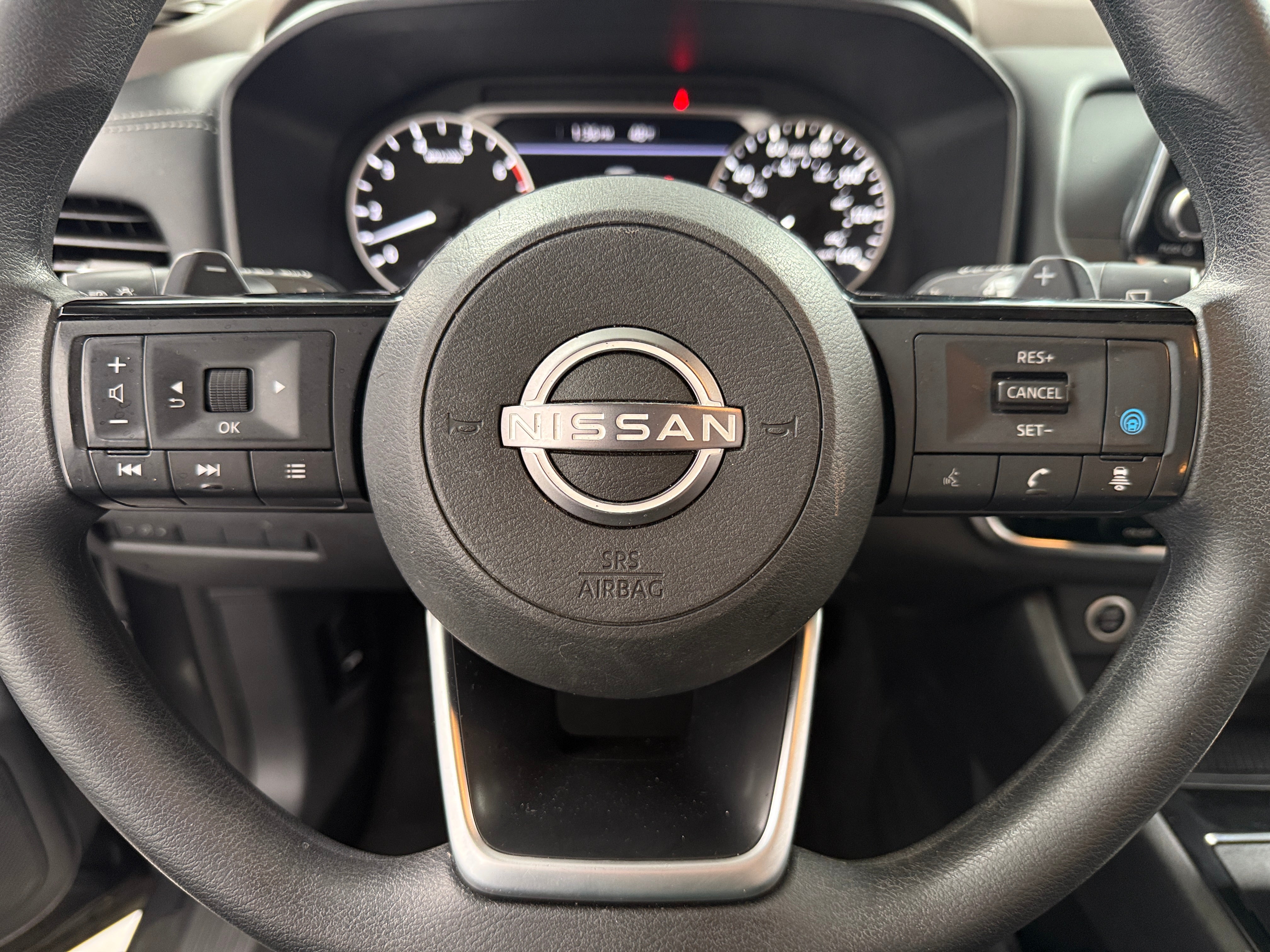 2022 Nissan Rogue SV 5