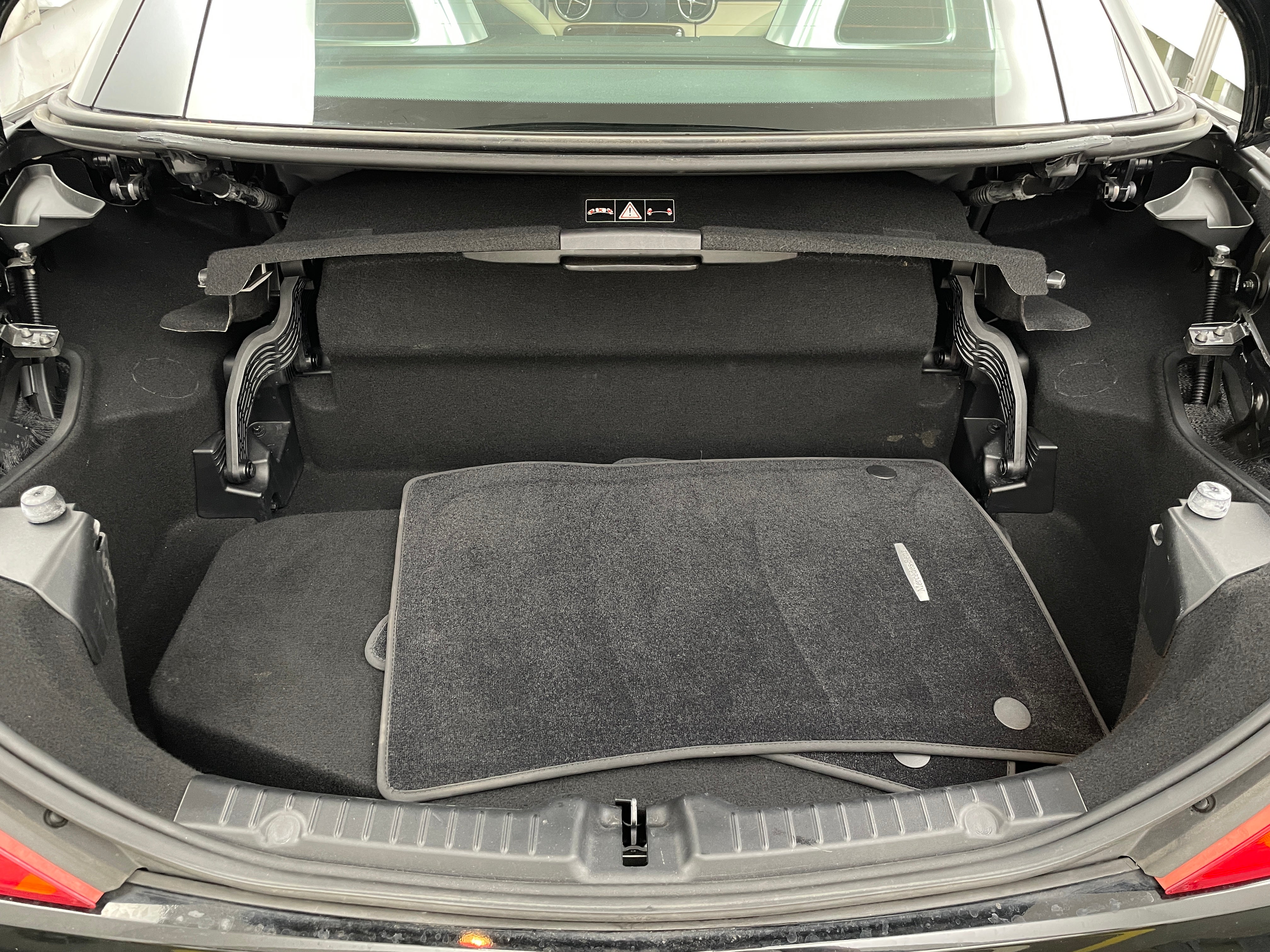 2012 Mercedes-Benz SLK 350 5