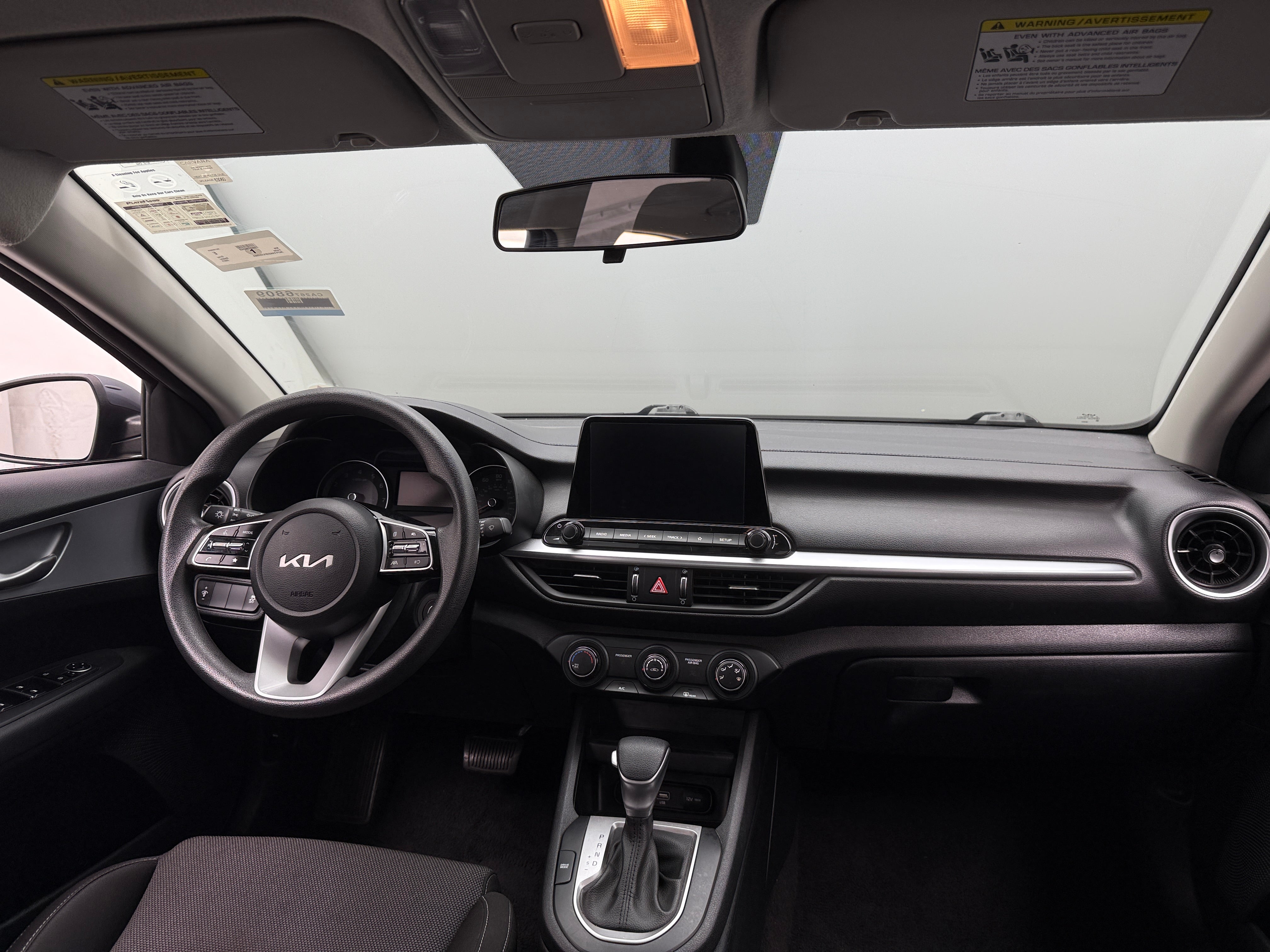 2023 Kia Forte LXS 3