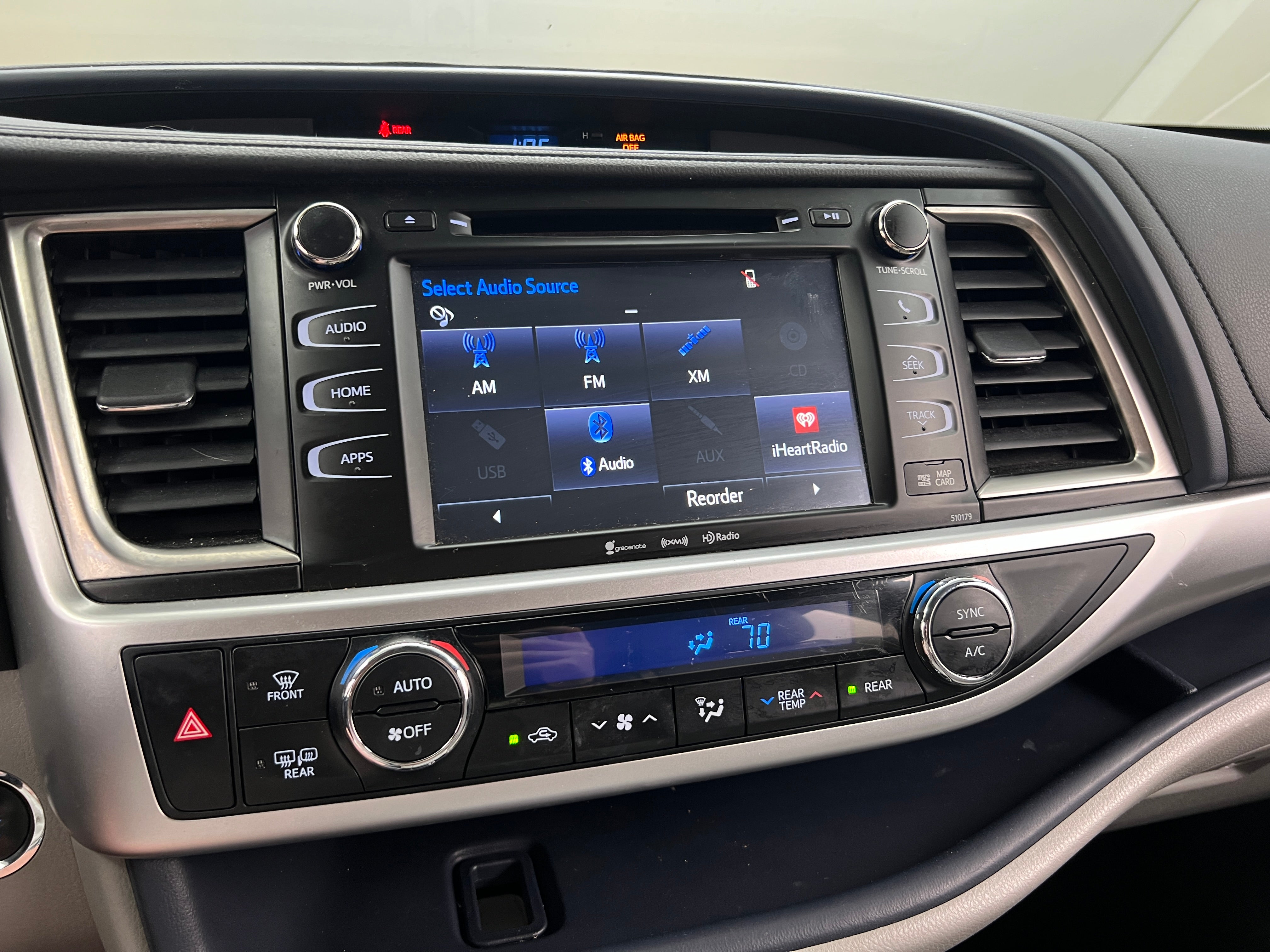2018 Toyota Highlander XLE 3