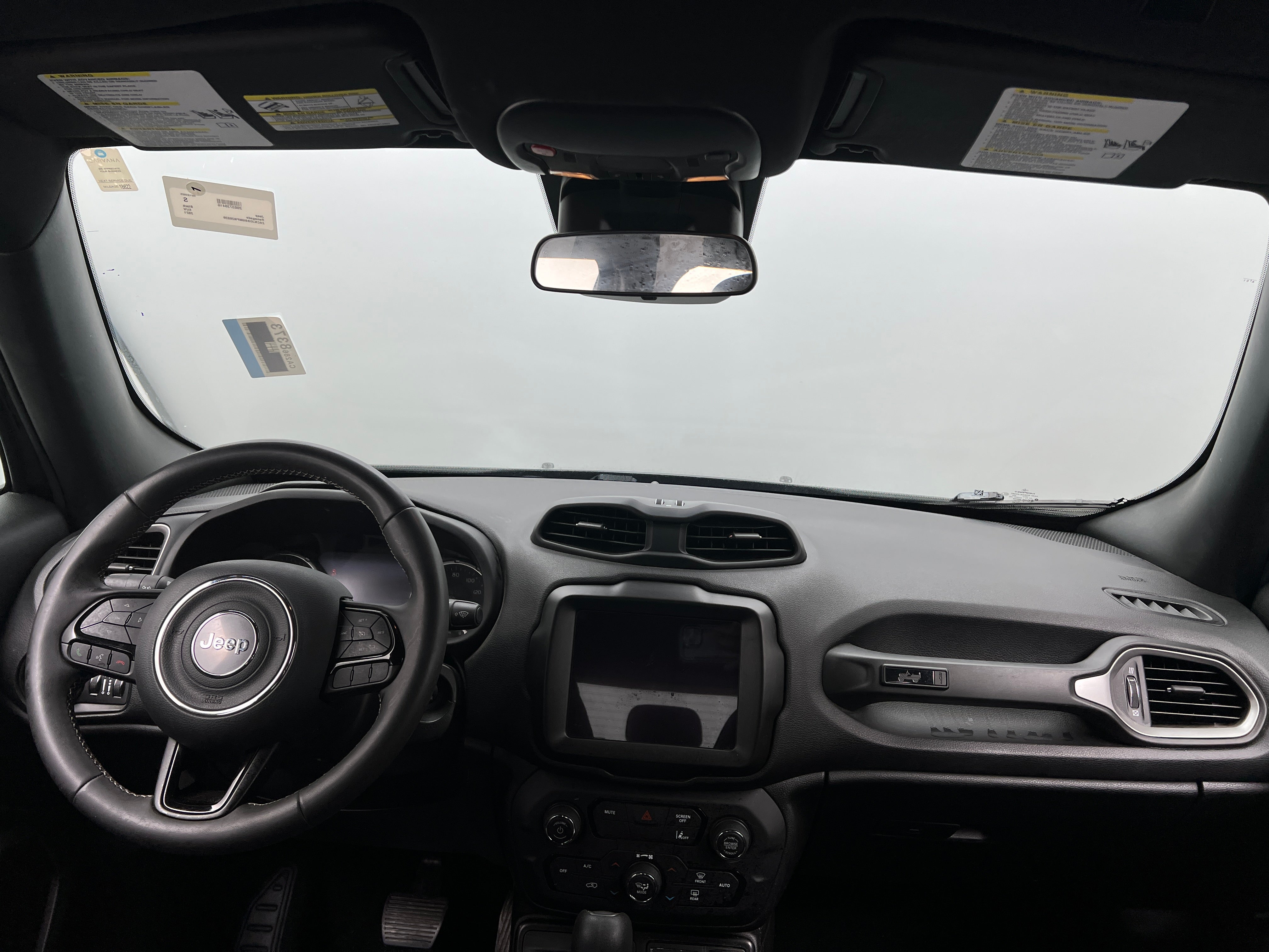 2021 Jeep Renegade 80th Anniversary 3