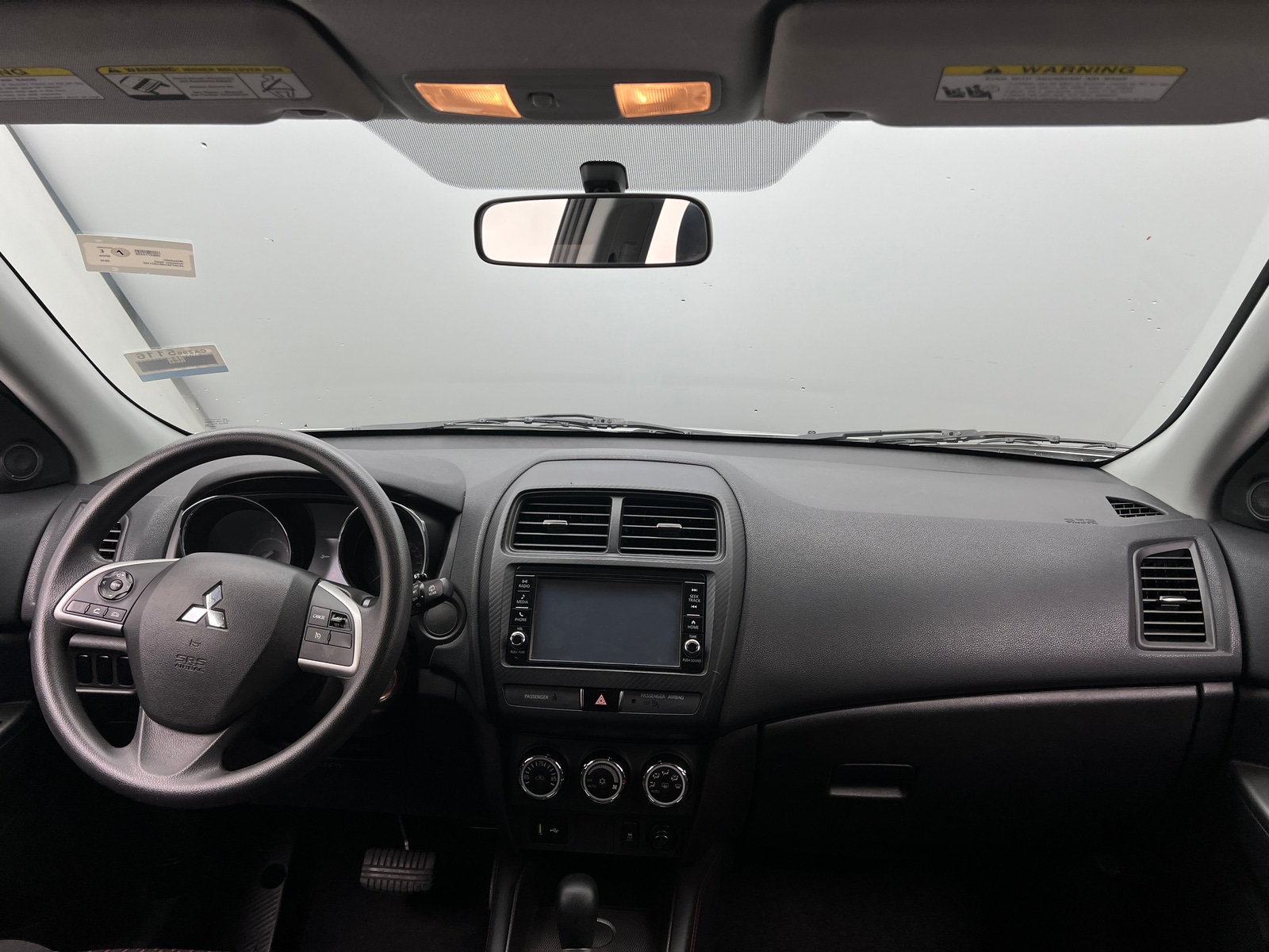Thumbnail: 2019 Mitsubishi Outlander Sport - 3