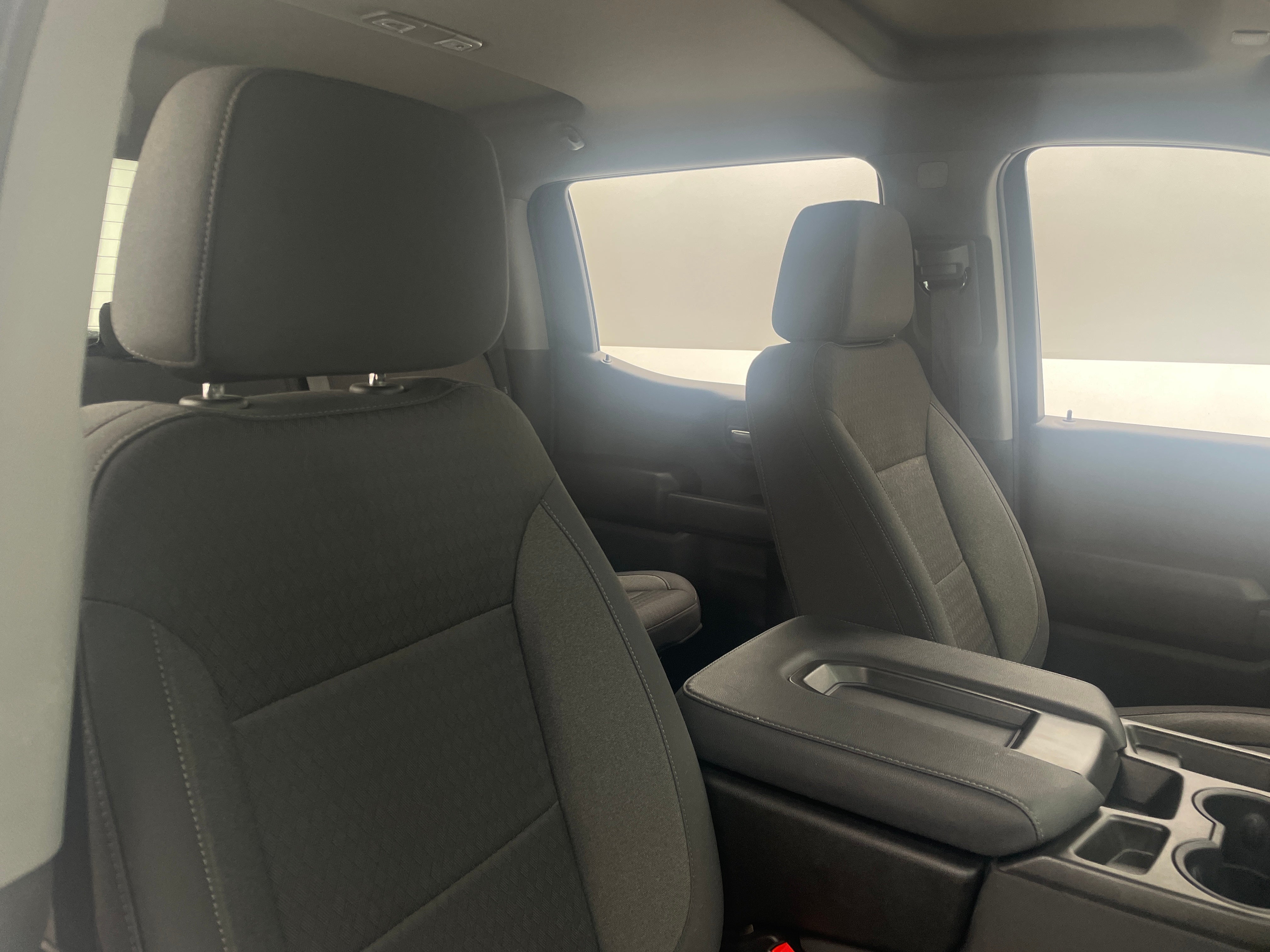 2023 Chevrolet Silverado 1500 Custom 2