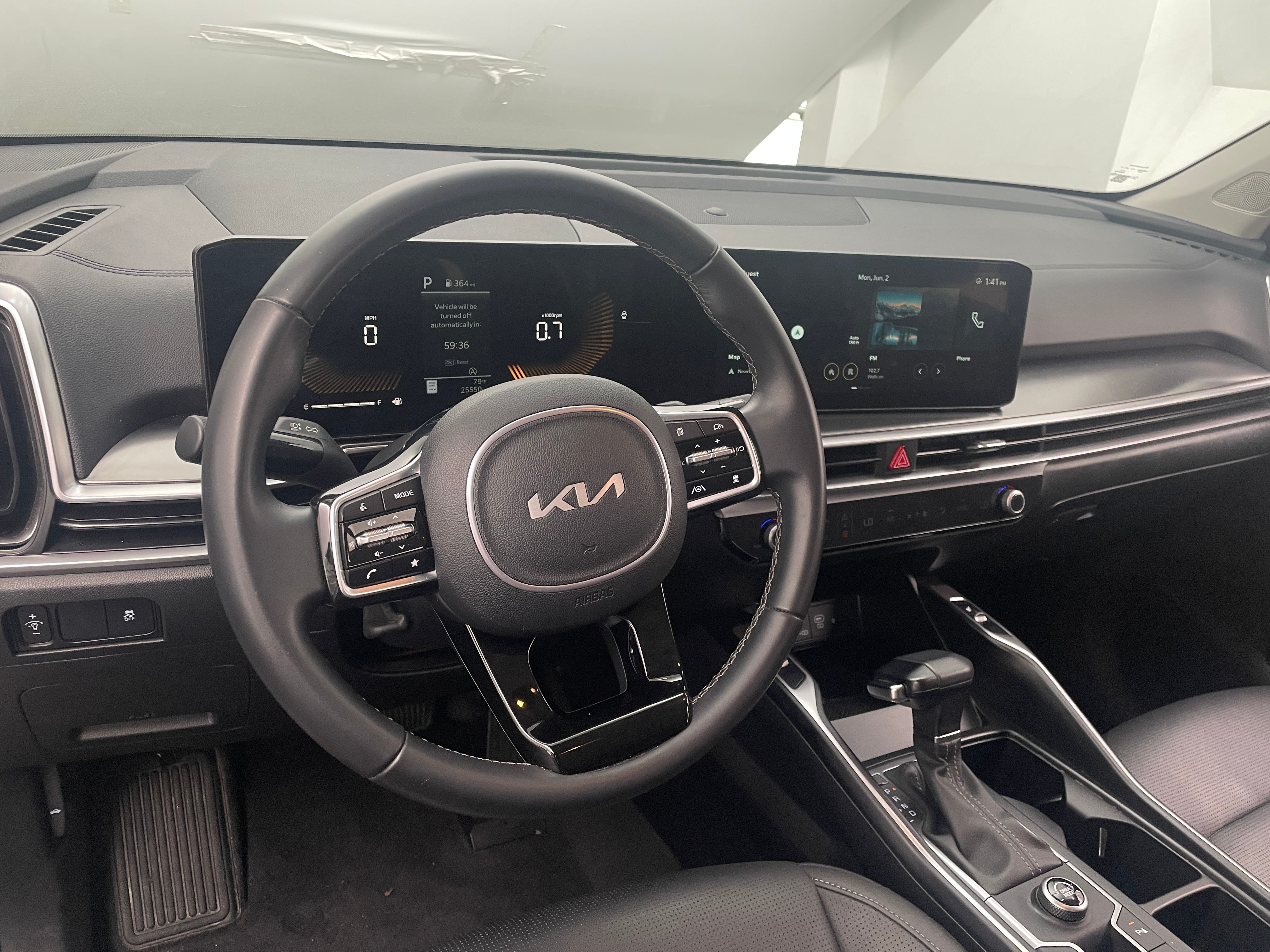2024 Kia Sorento S 4