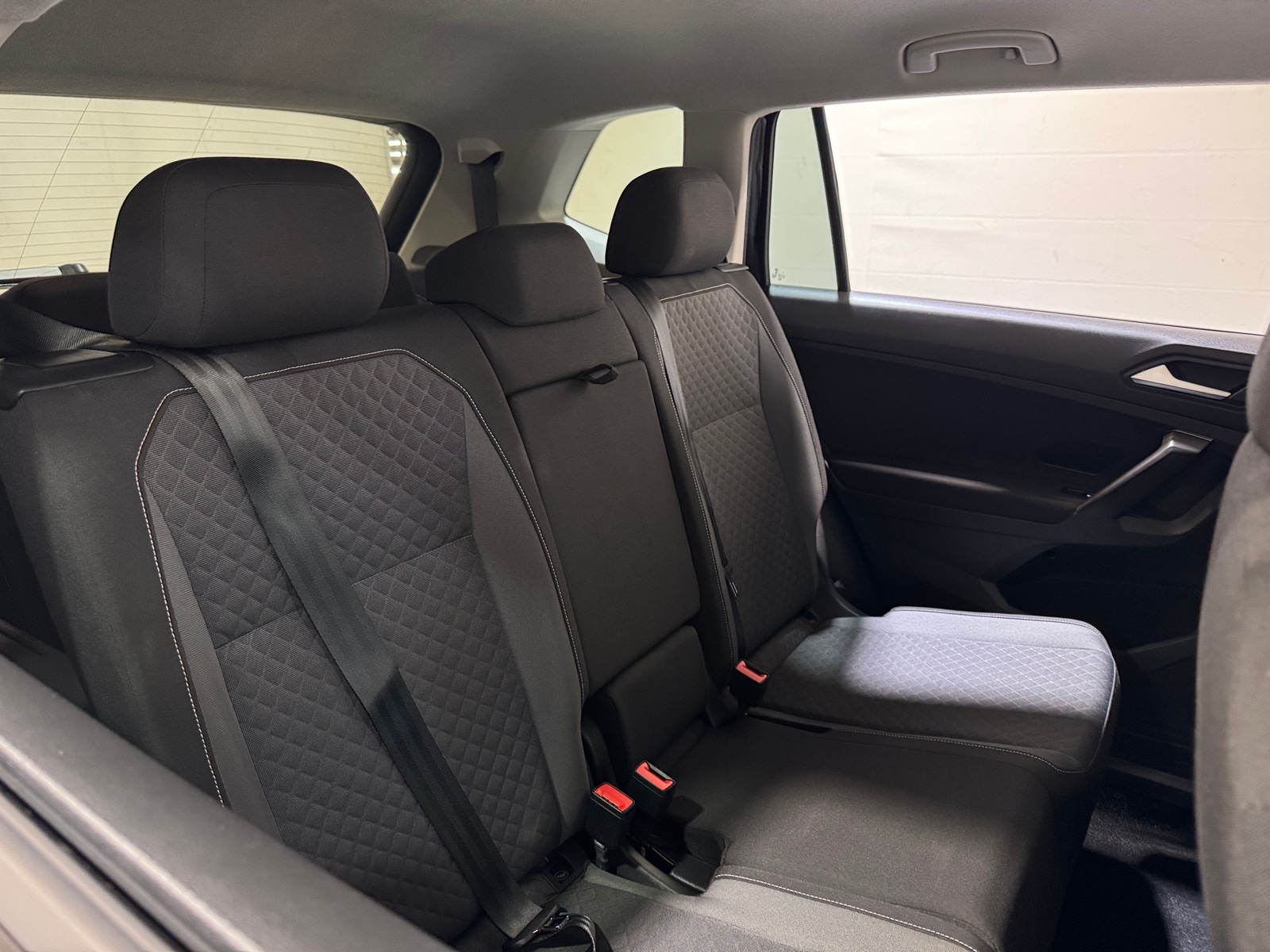 Thumbnail: 2021 Volkswagen Tiguan - 6