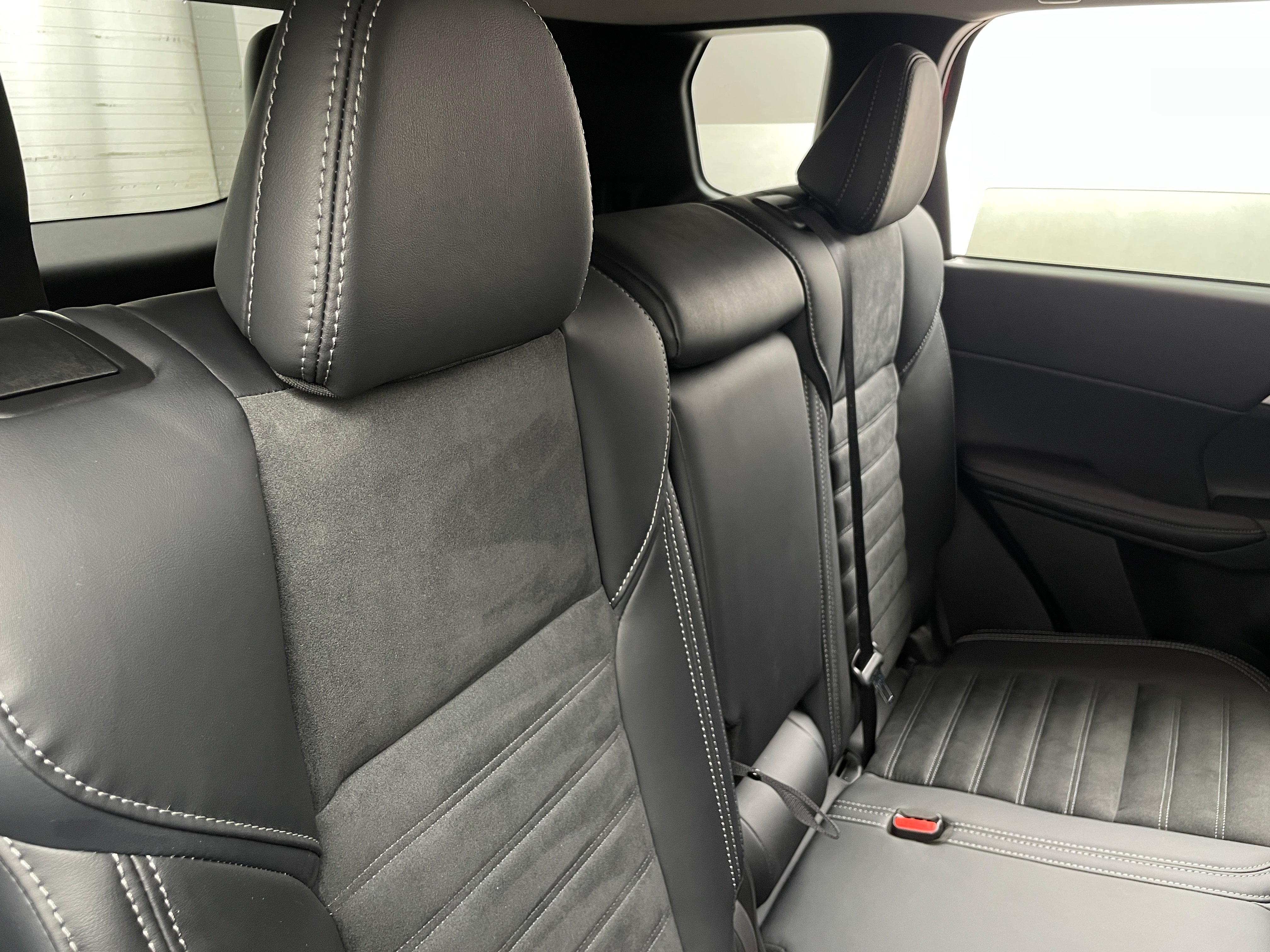 2024 Mitsubishi Outlander SE 5