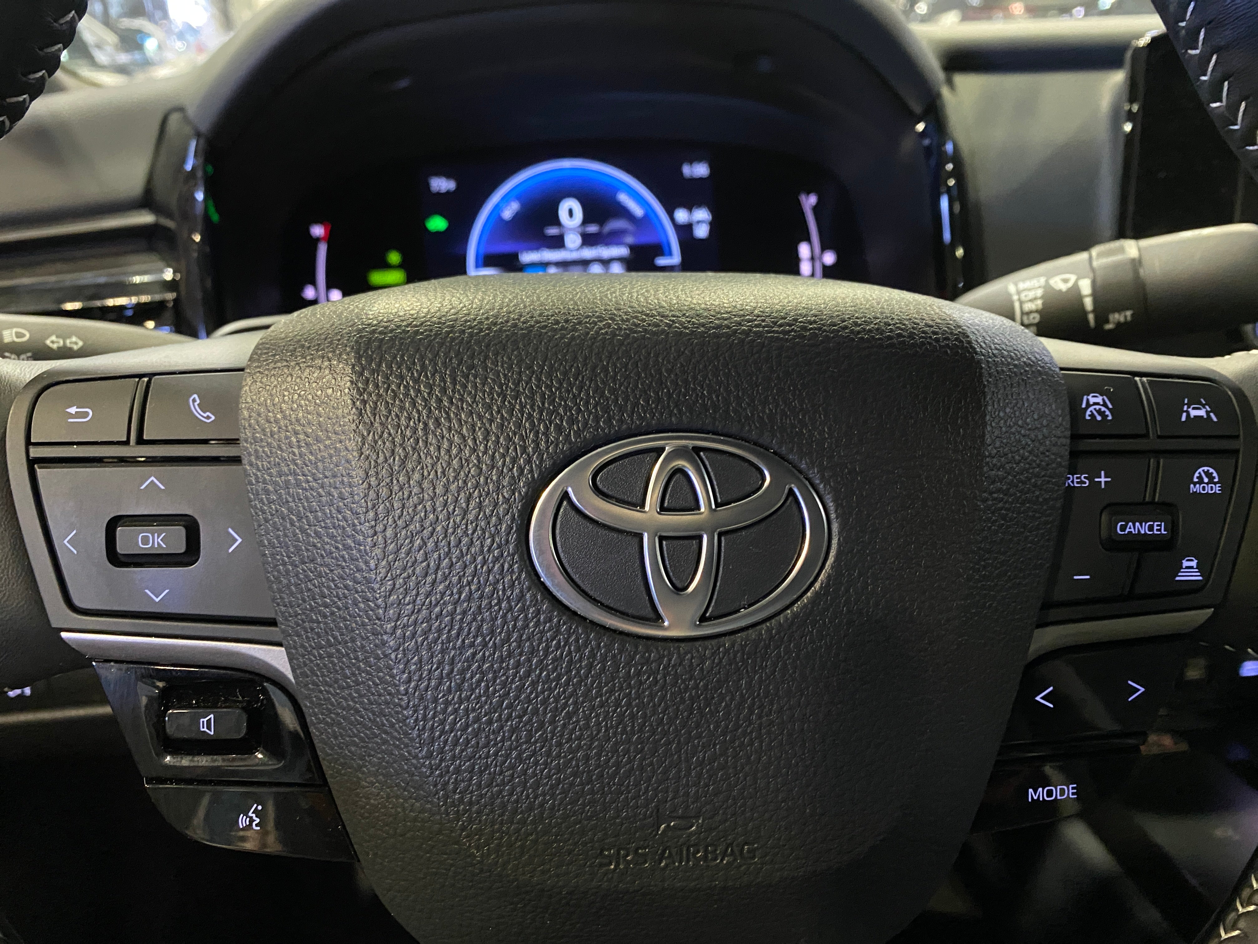 2025 Toyota Camry SE 5
