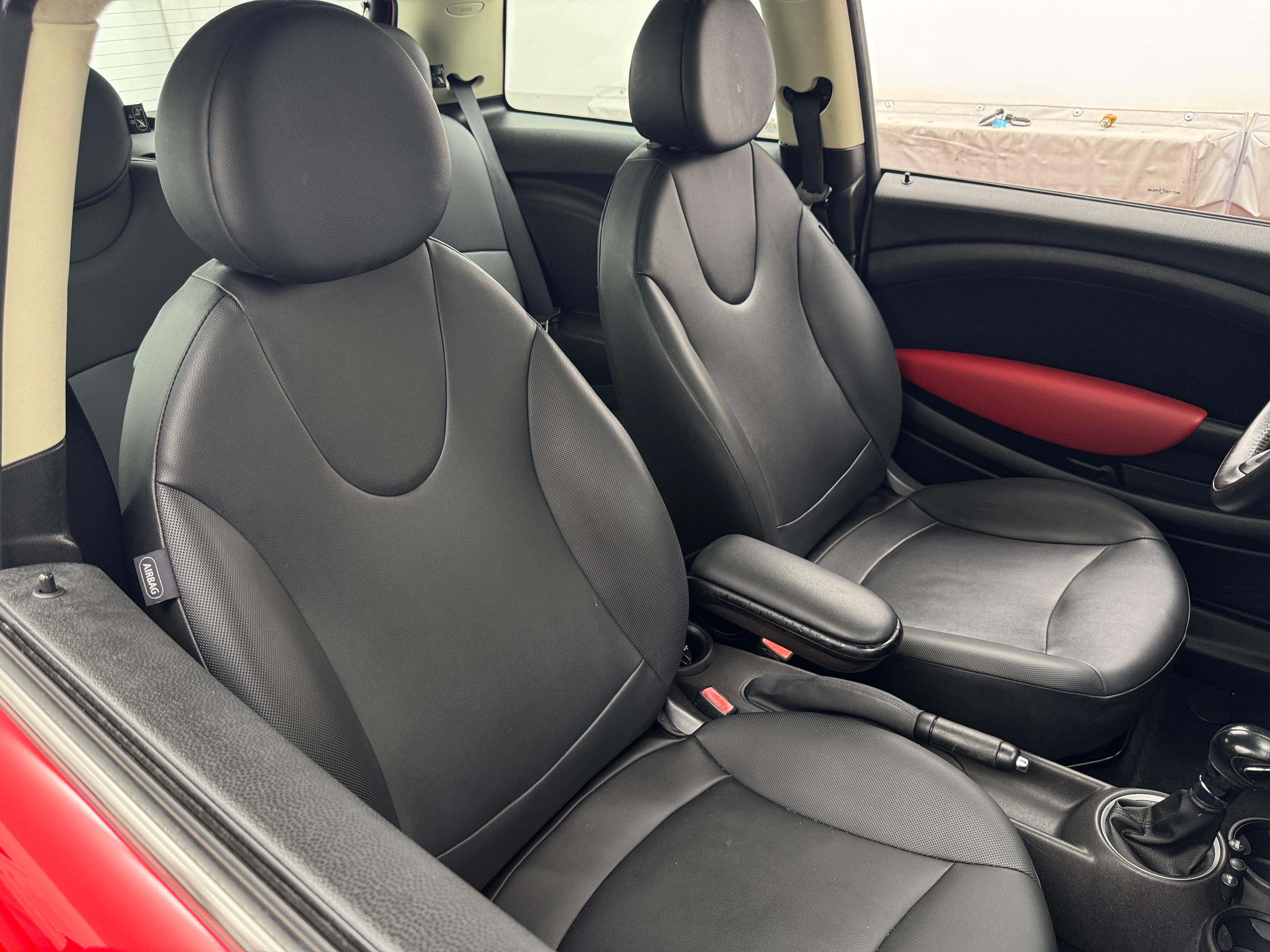 2013 MINI Cooper Hardtop  2