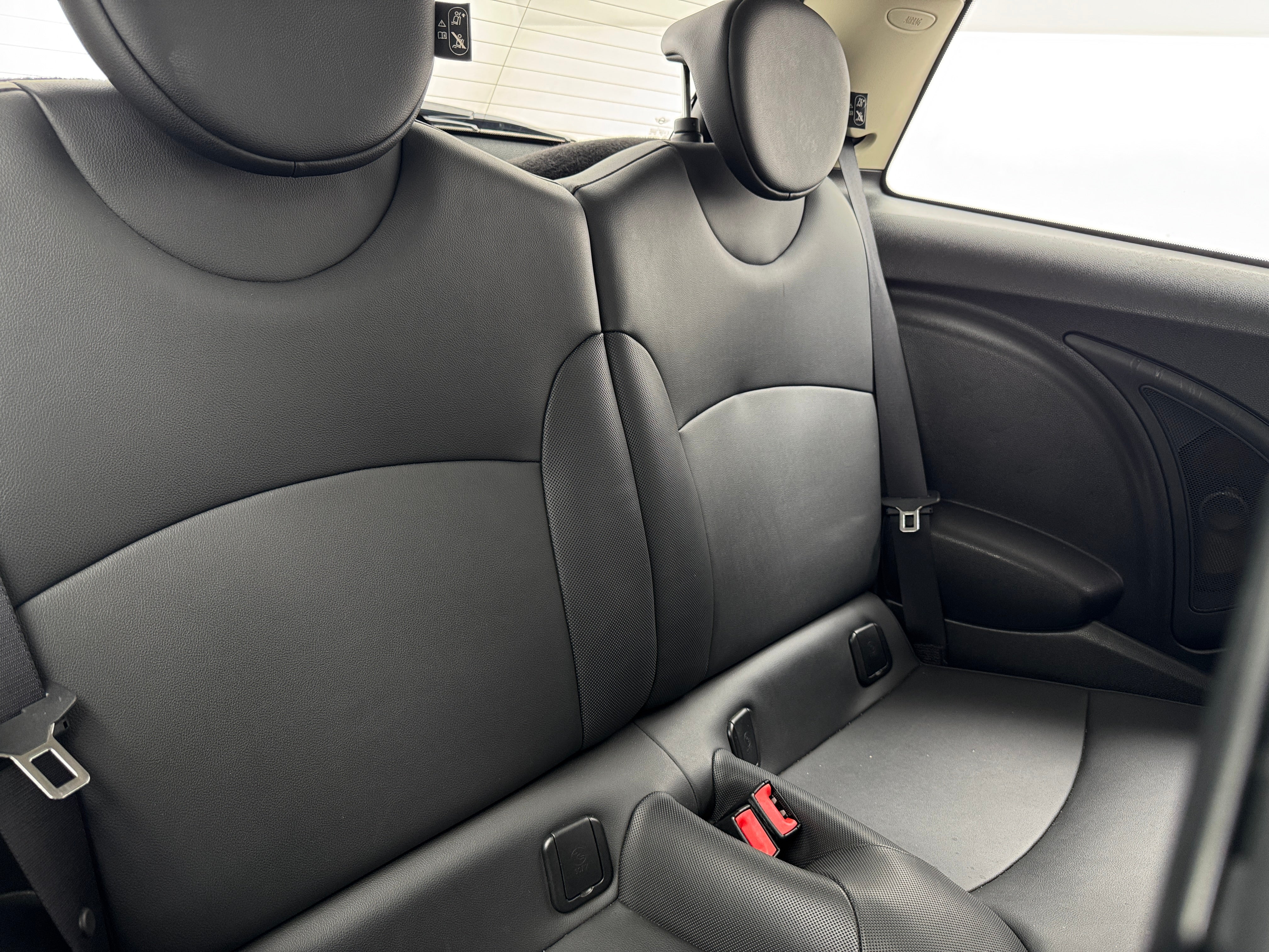 2013 MINI Cooper Hardtop  5