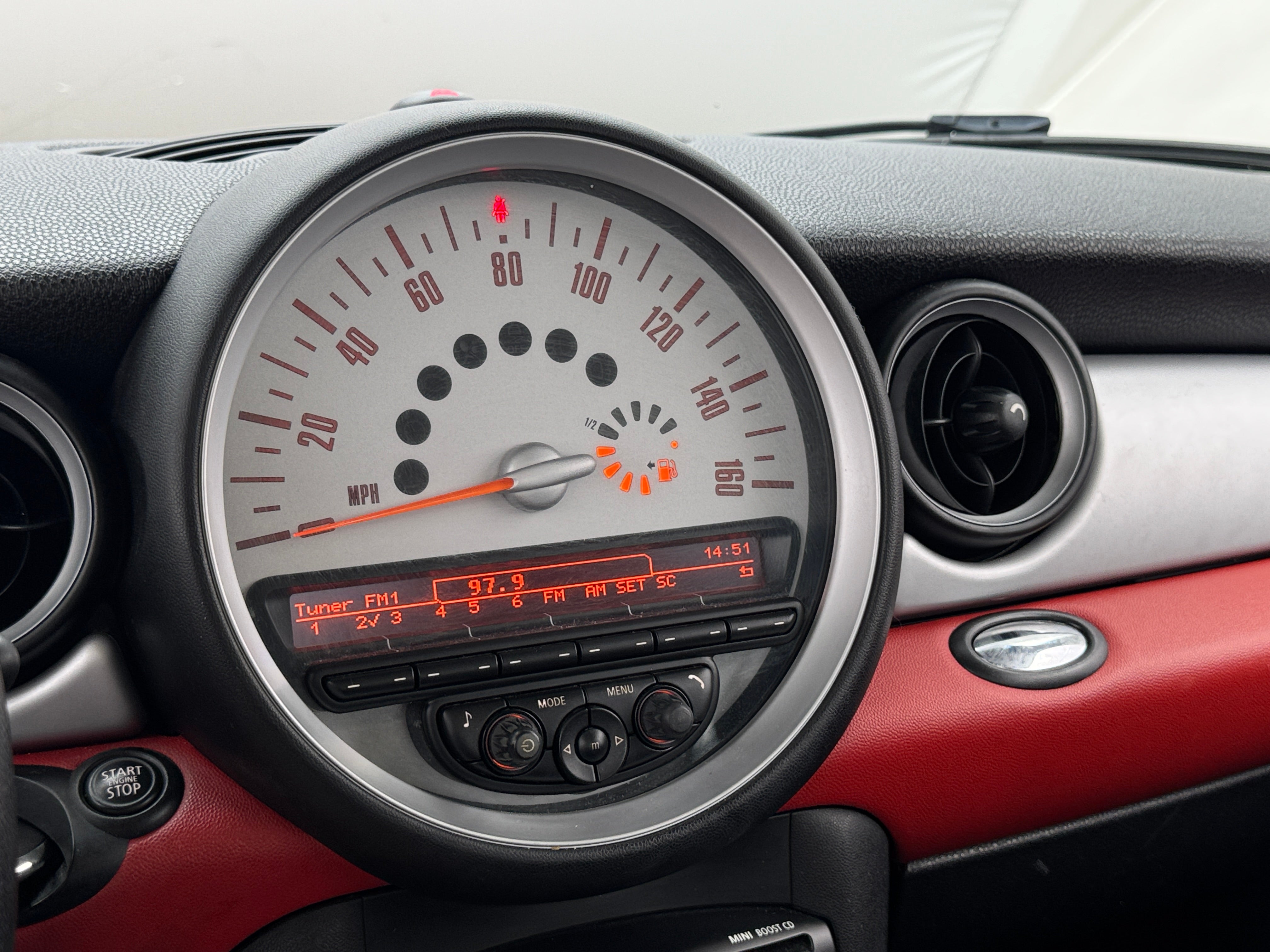2013 MINI Cooper Hardtop  3