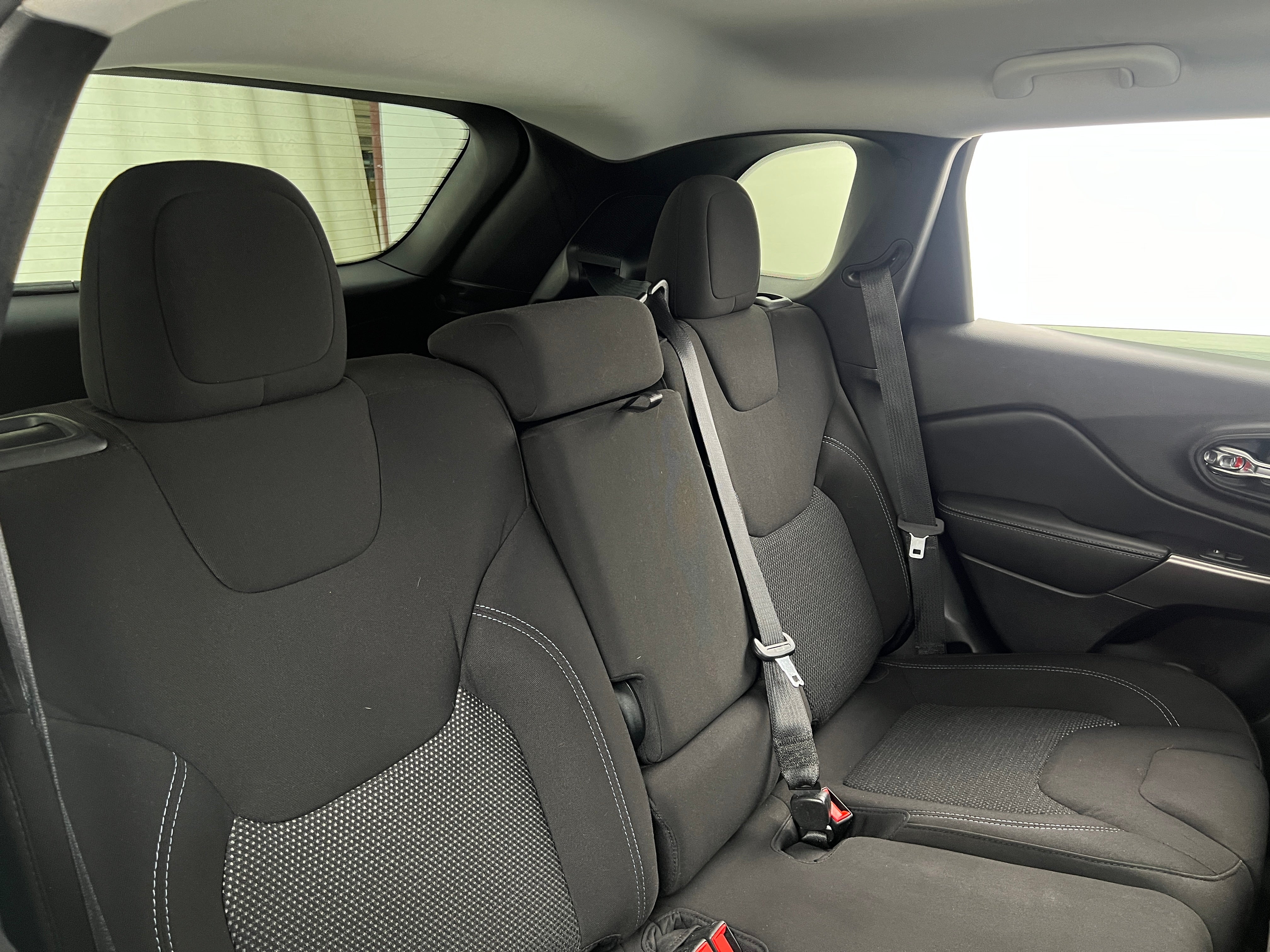 2020 Jeep Cherokee Latitude 6