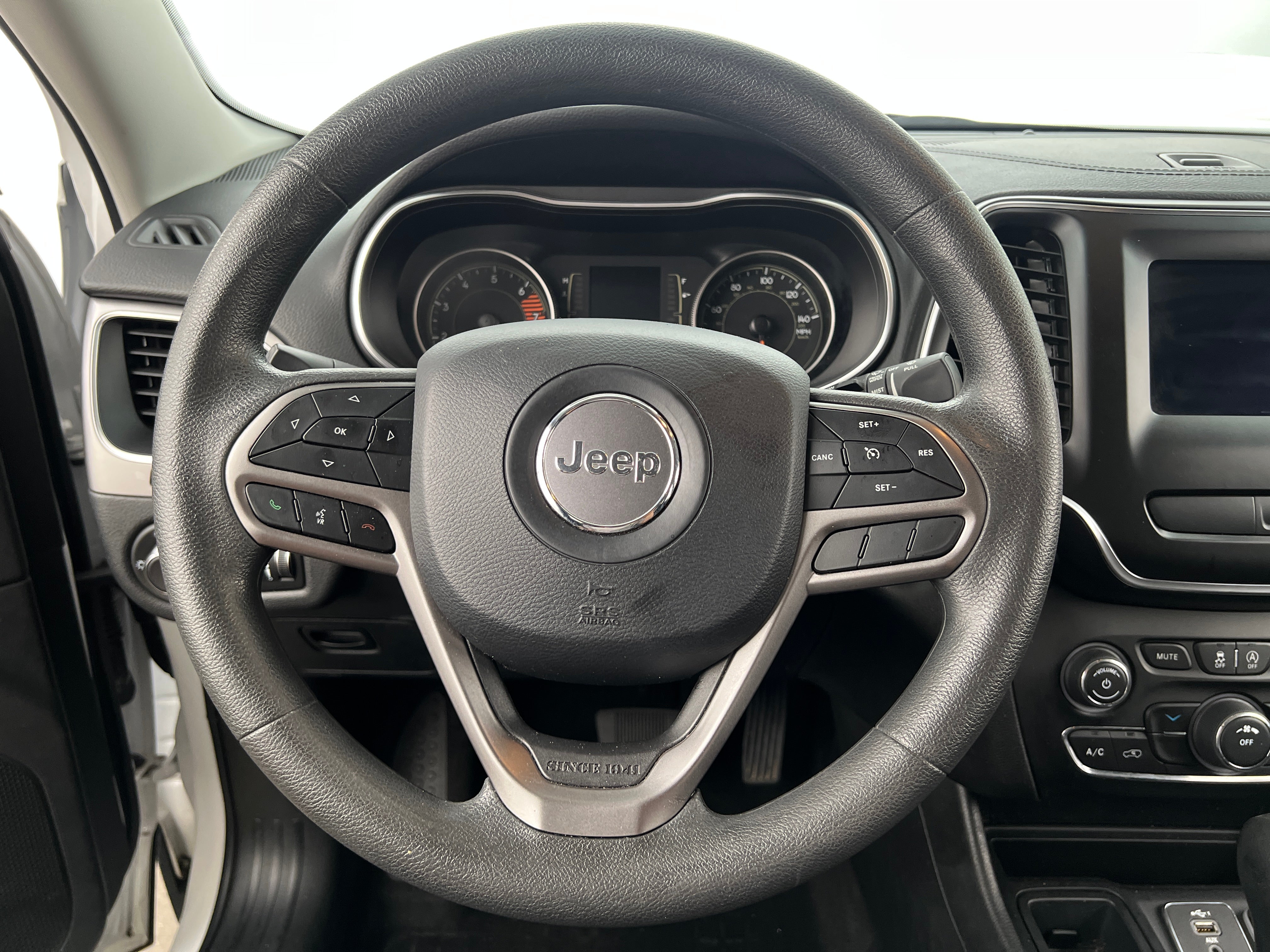 2020 Jeep Cherokee Latitude 5
