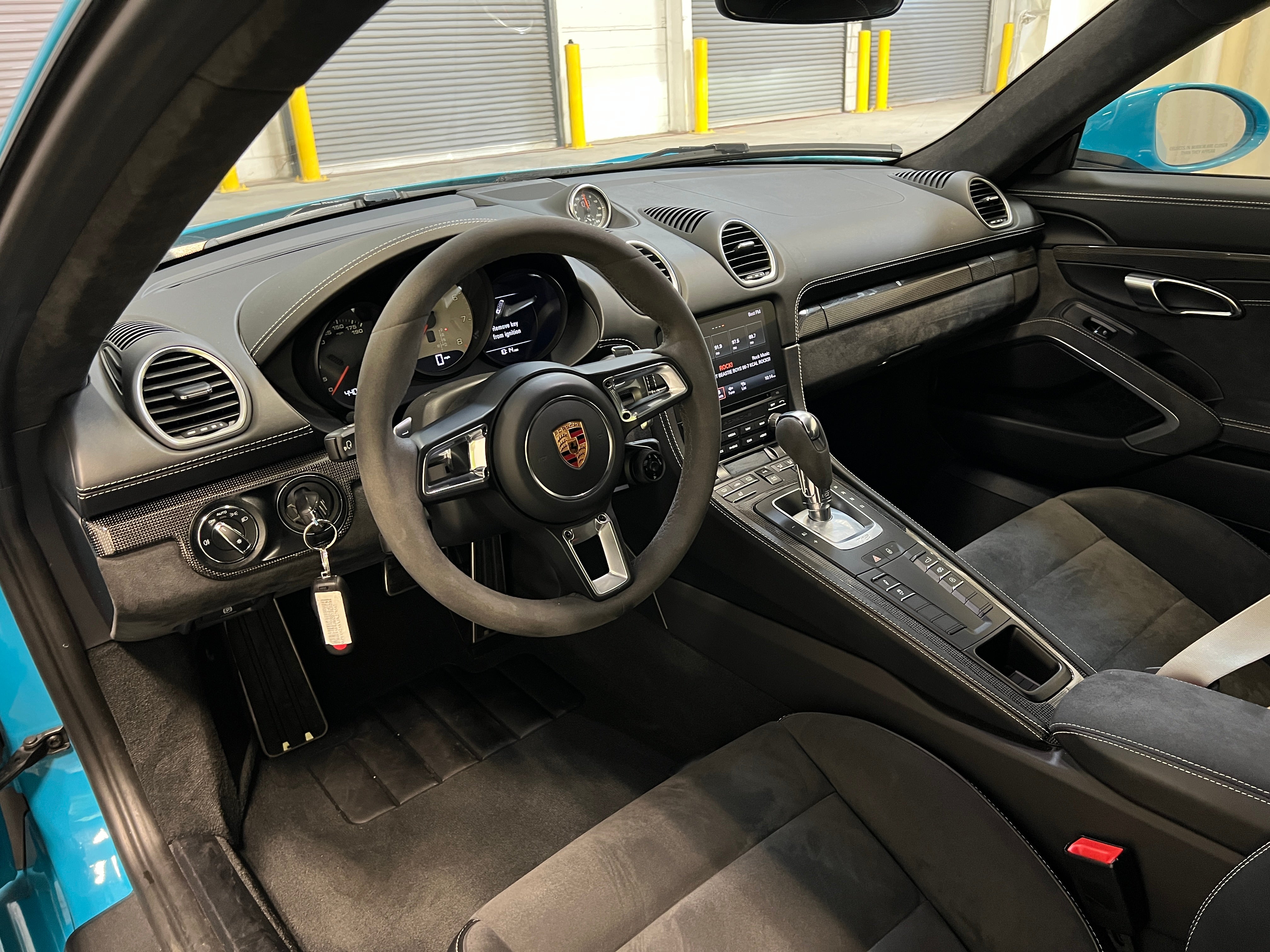 2018 Porsche 718 Cayman GTS 2