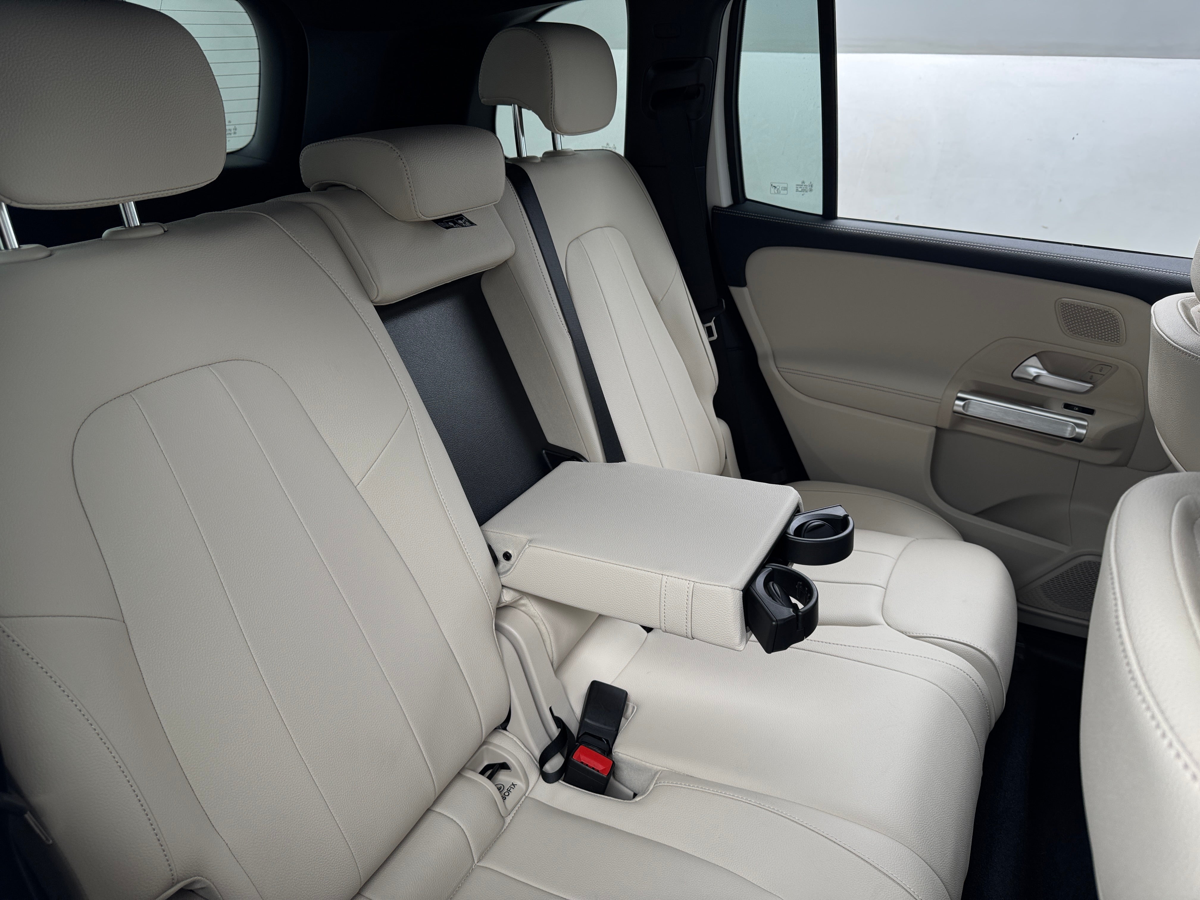 2024 Mercedes-Benz EQB 300 5