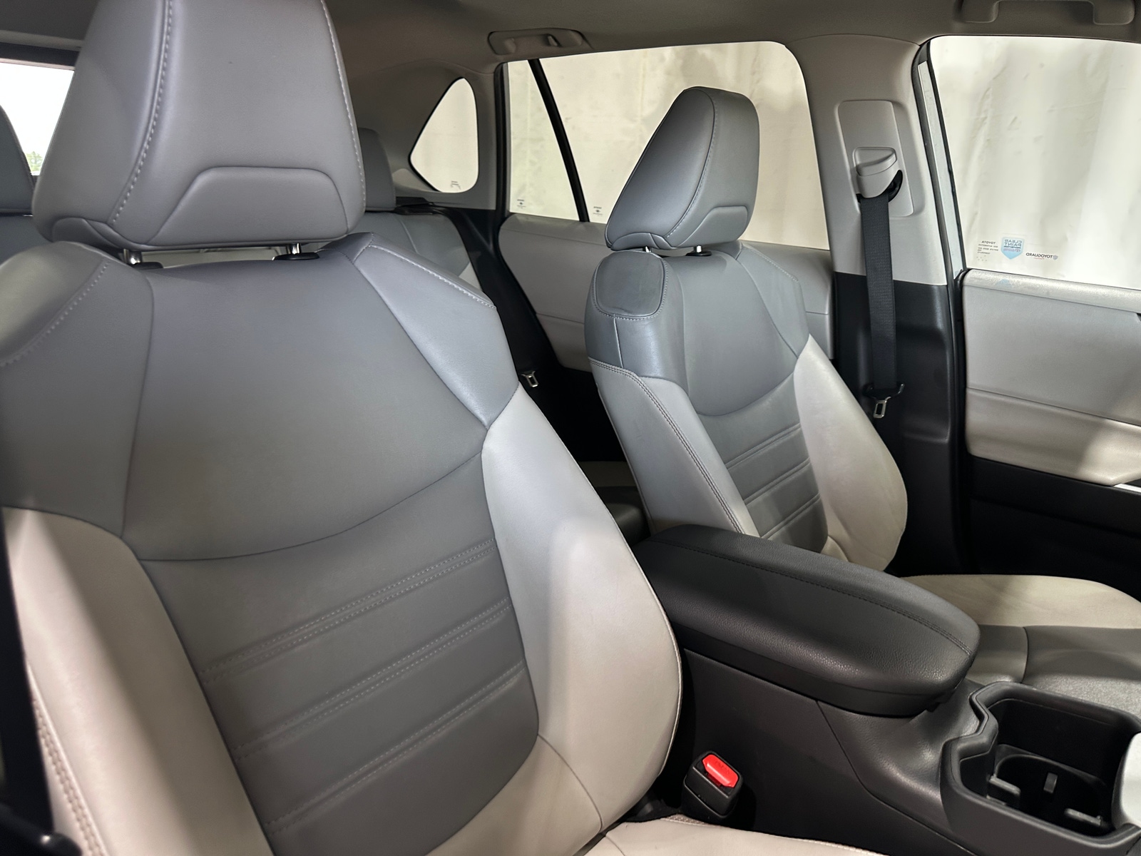 Thumbnail: 2023 Toyota RAV4 - 2