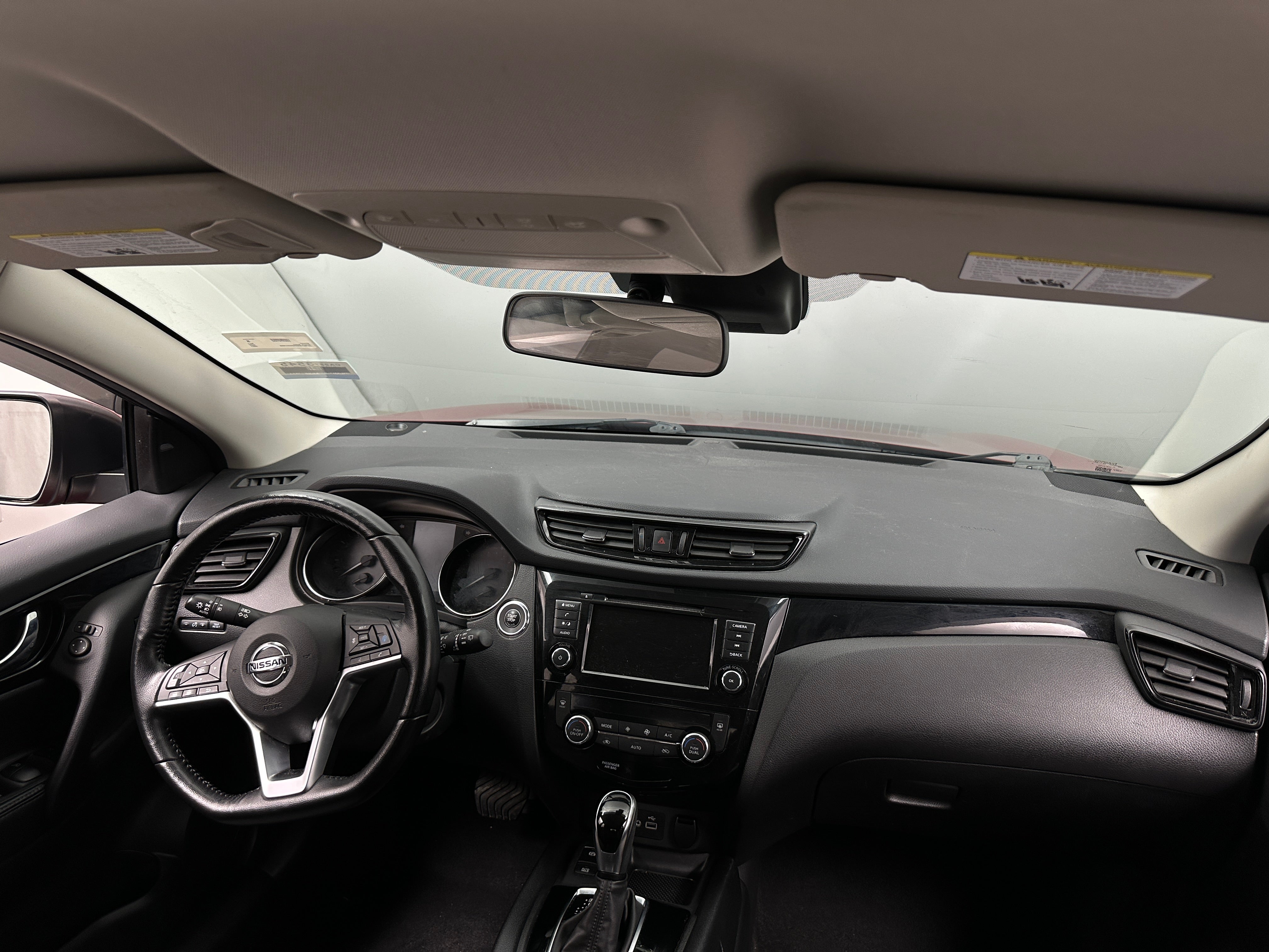 2021 Nissan Rogue Sport SV 3