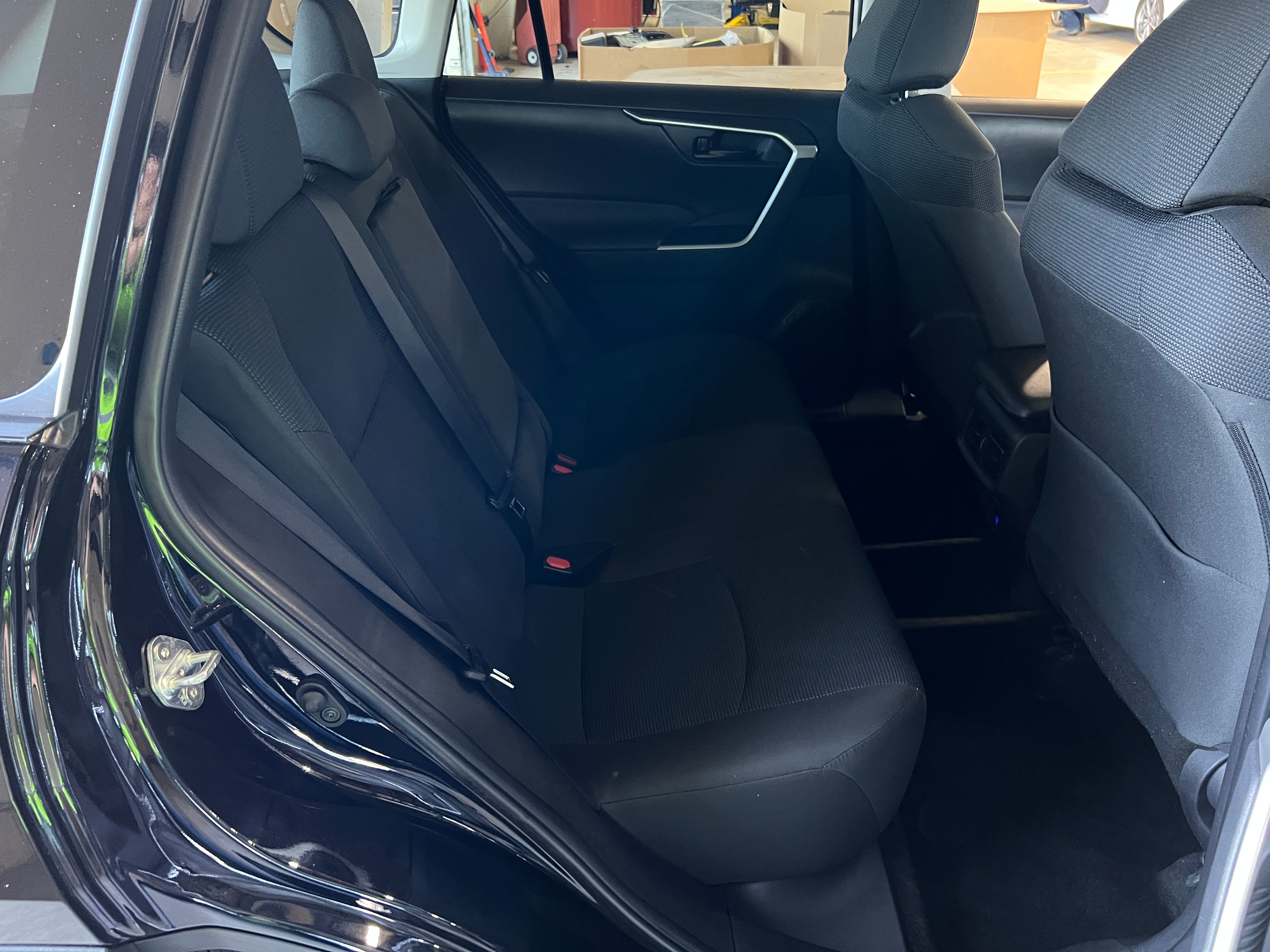 2024 Toyota RAV4 LE 6