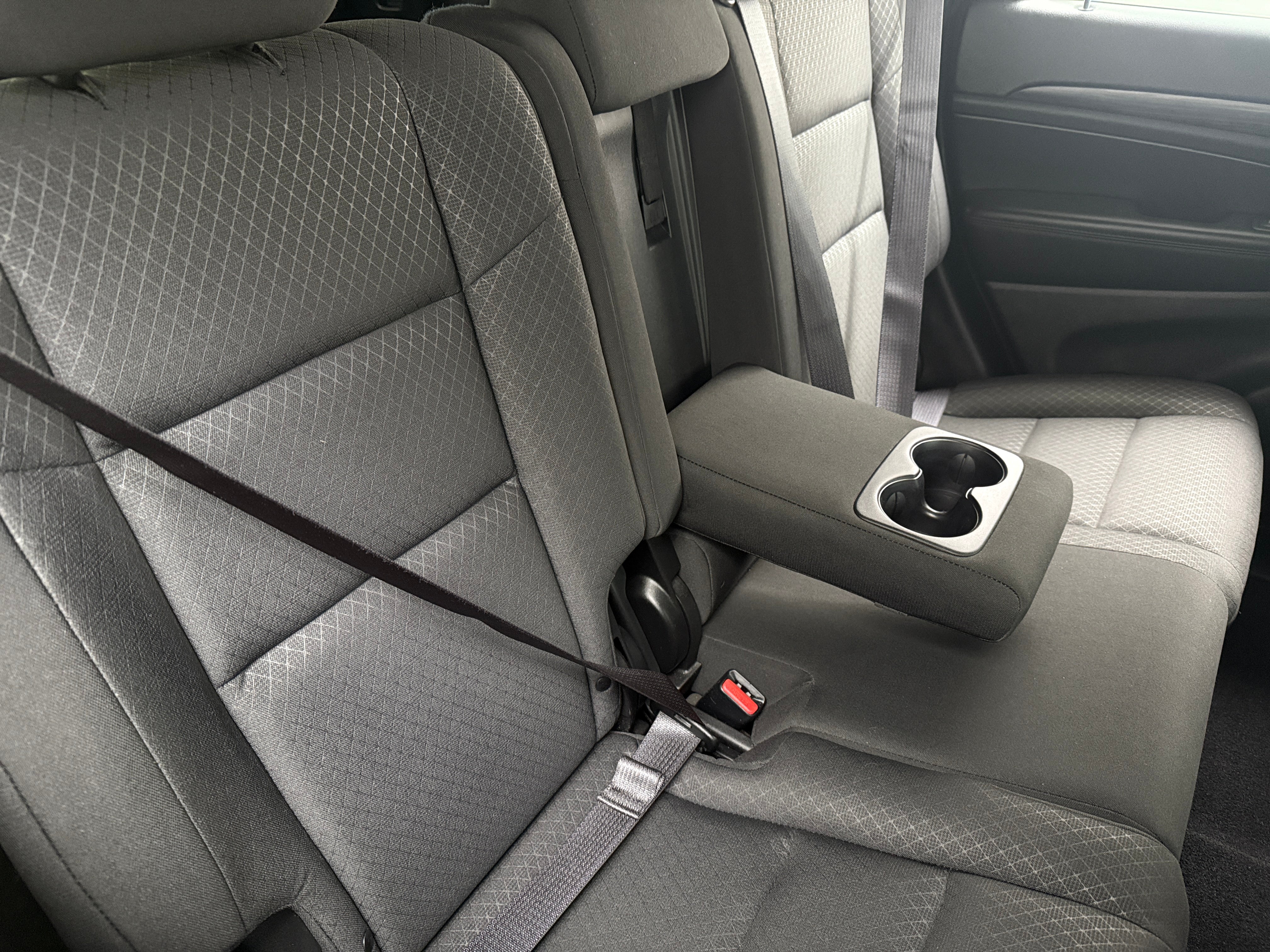 2020 Jeep Grand Cherokee Laredo 6