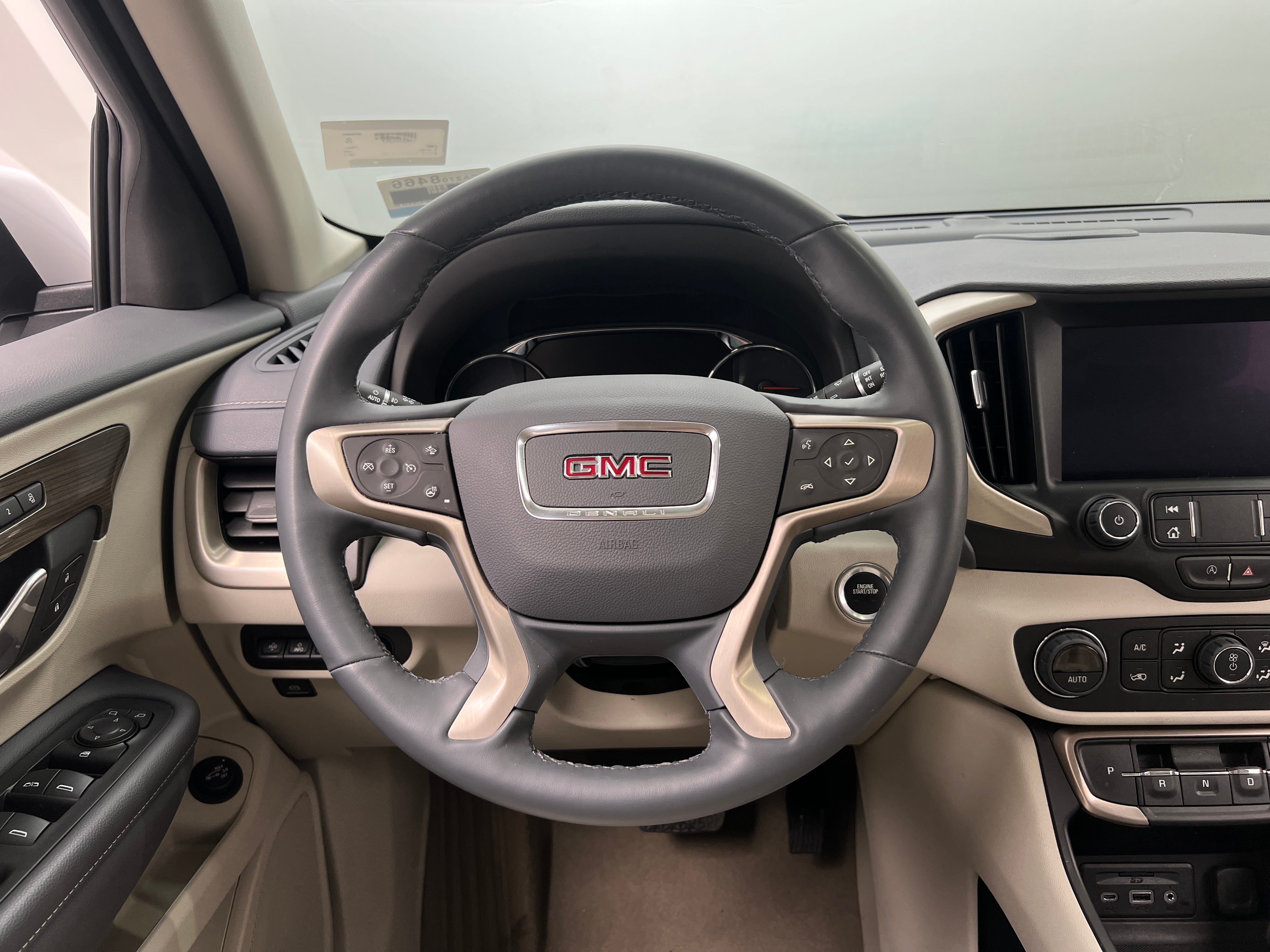 2023 GMC Terrain Denali 4