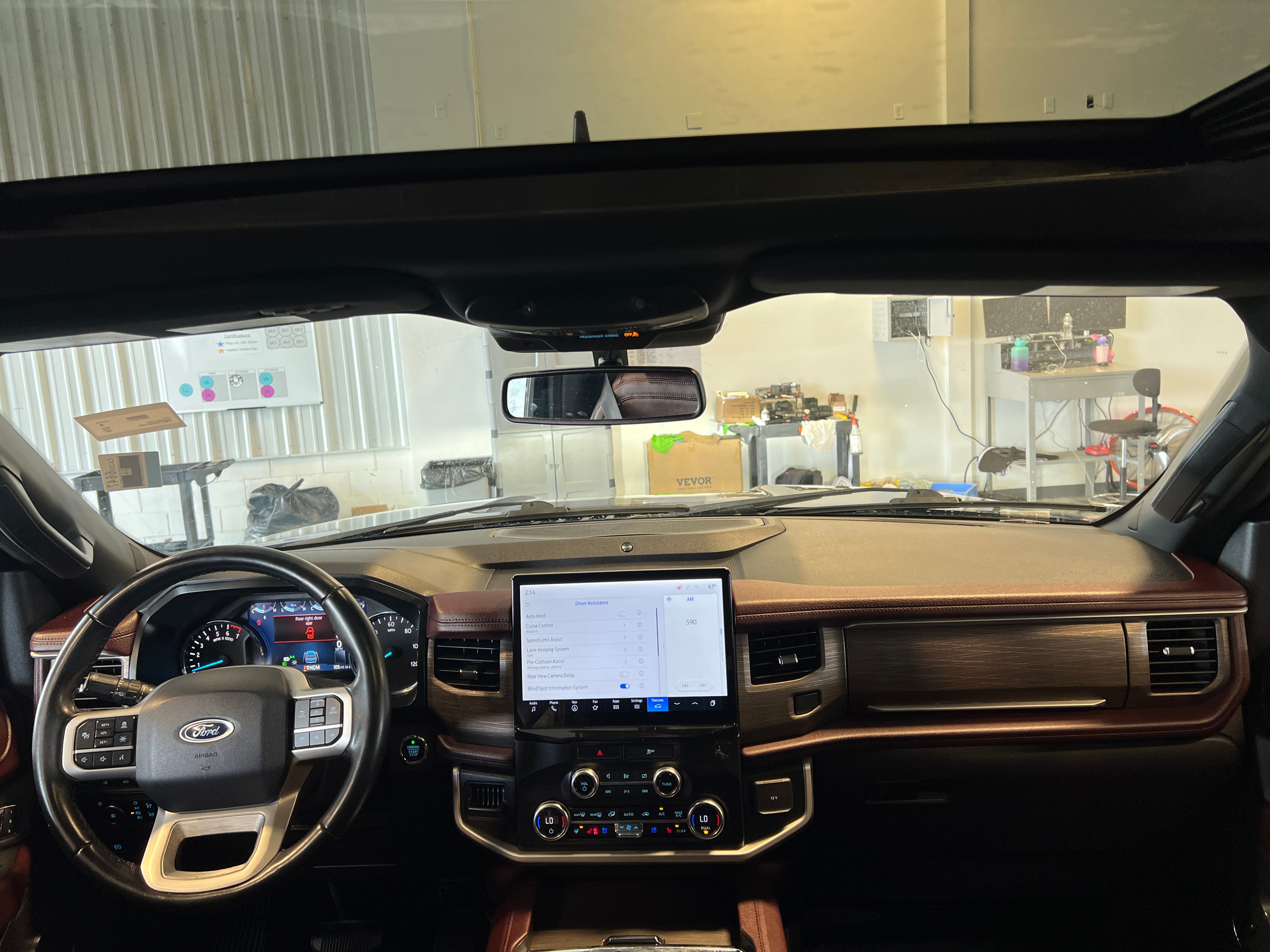 2023 Ford Expedition MAX Limited 2