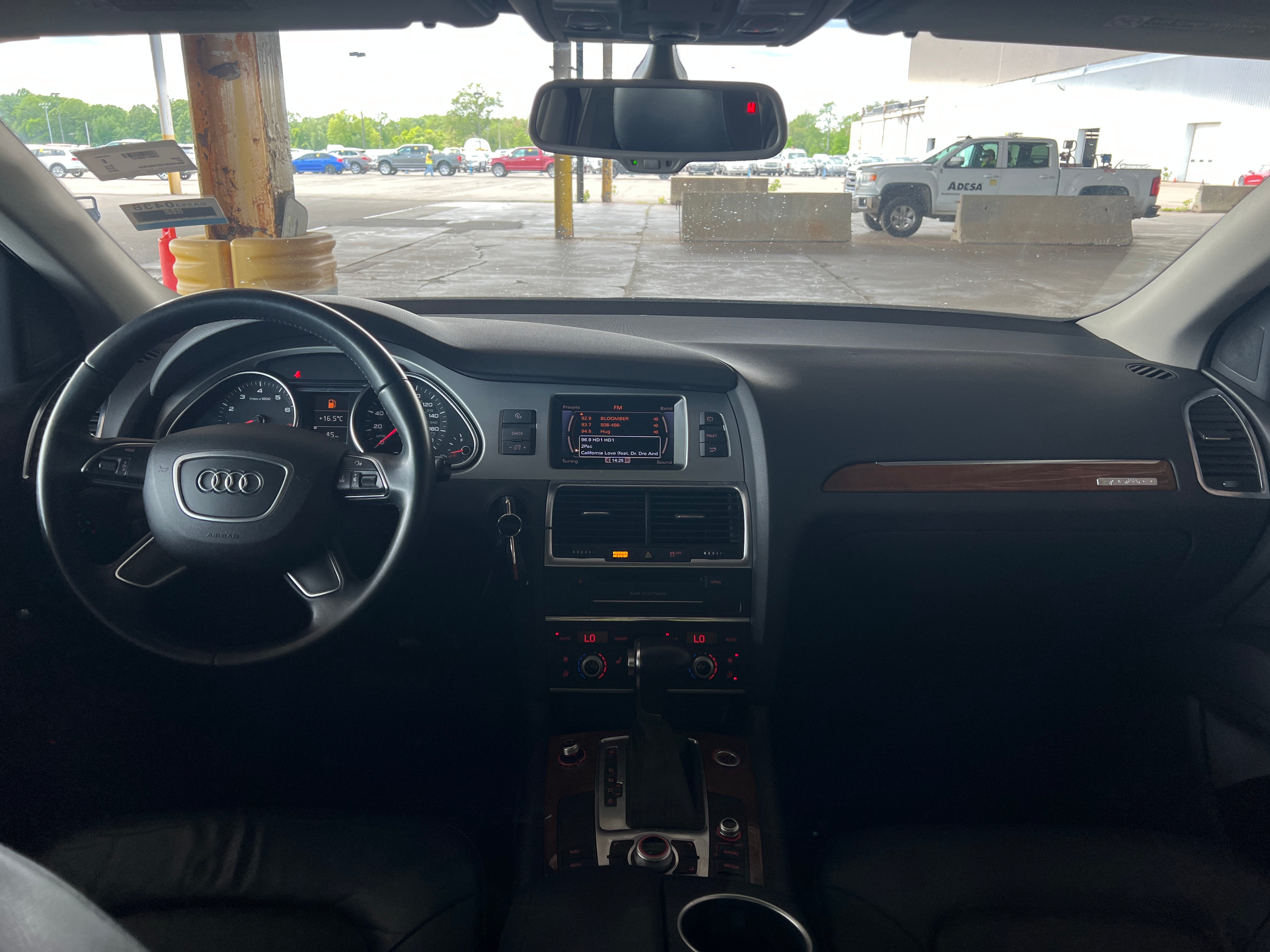 2015 Audi Q7 Premium 2