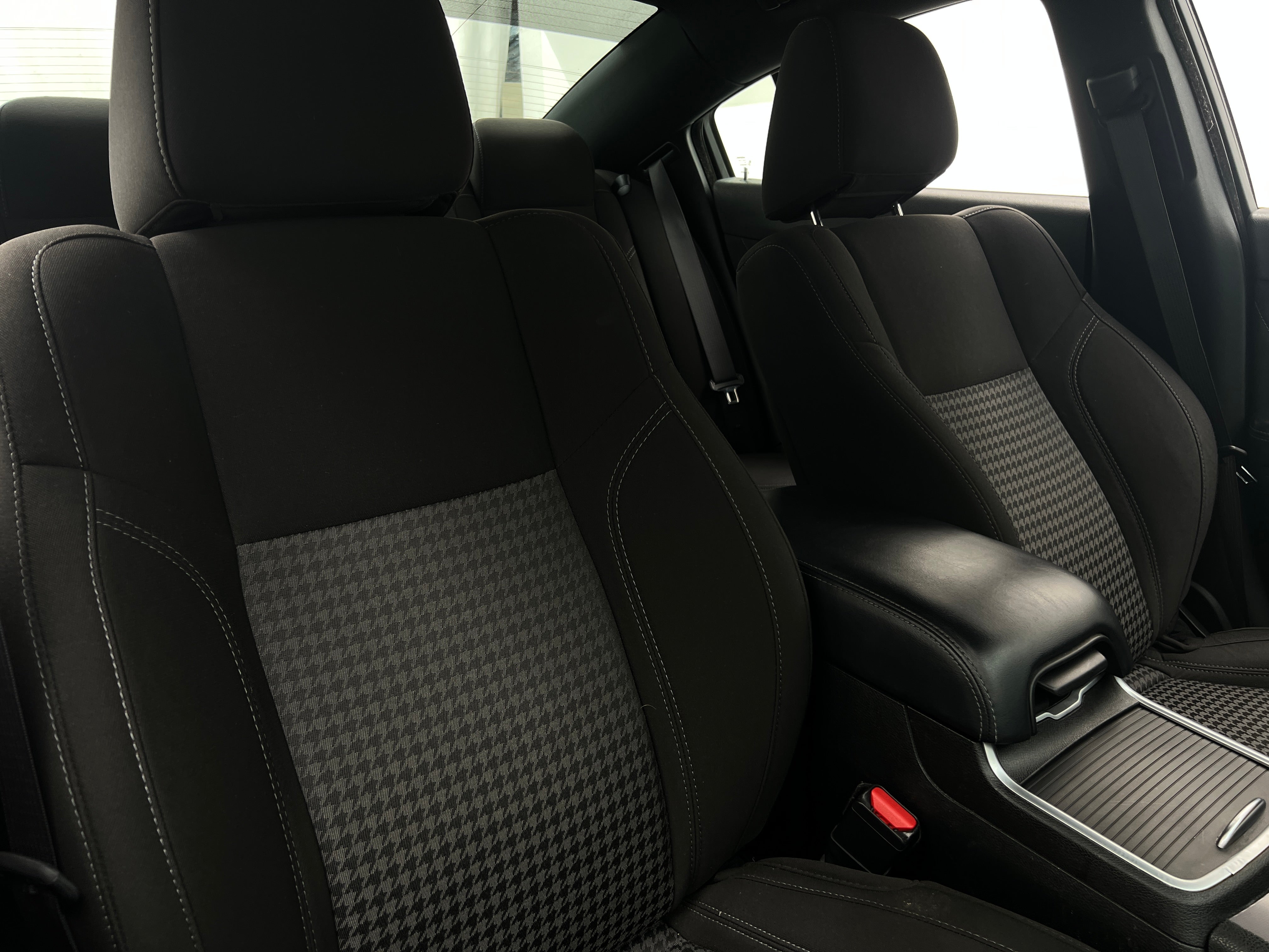 2023 Dodge Charger SXT 2