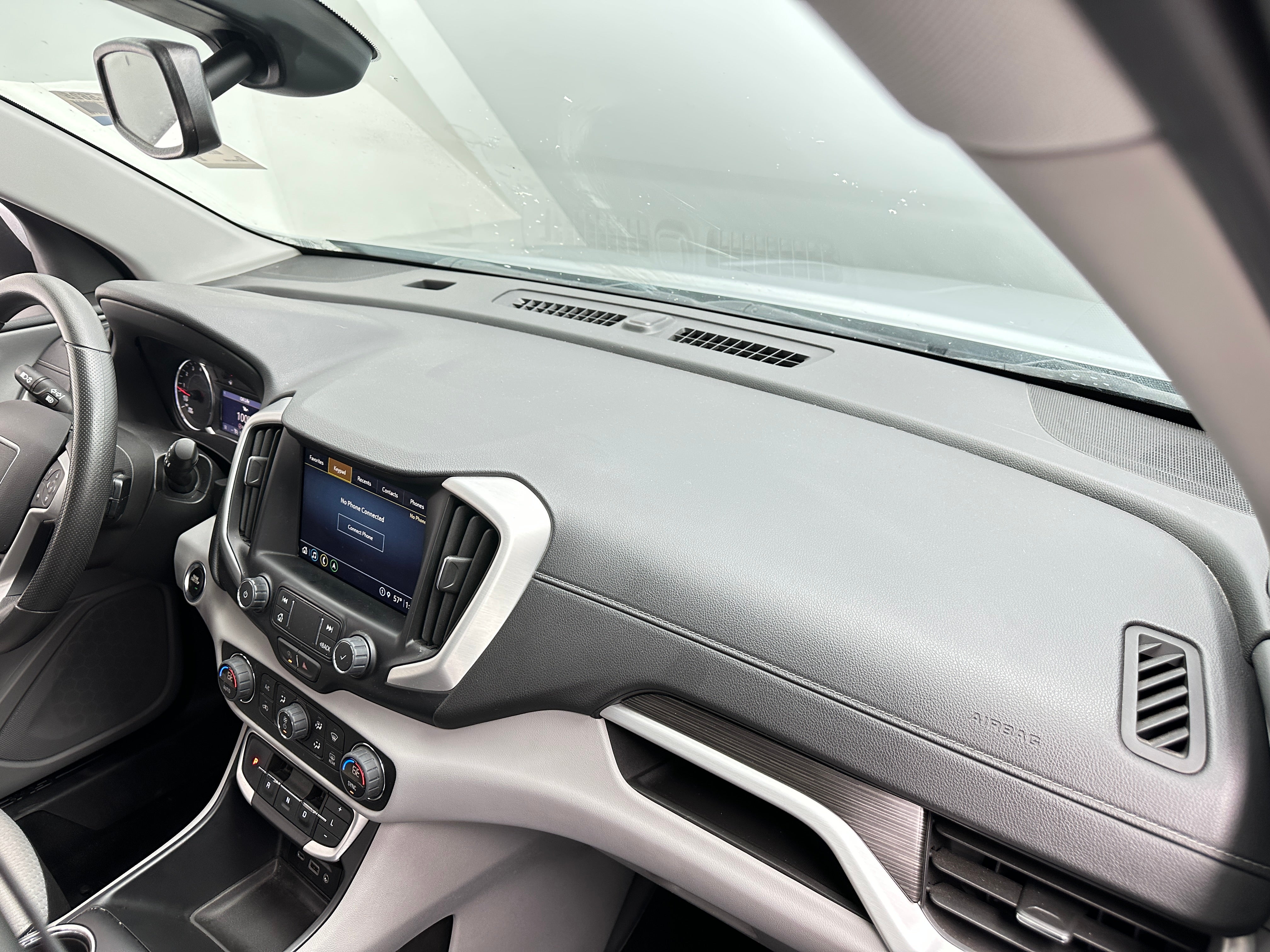 2022 GMC Terrain SLE 3
