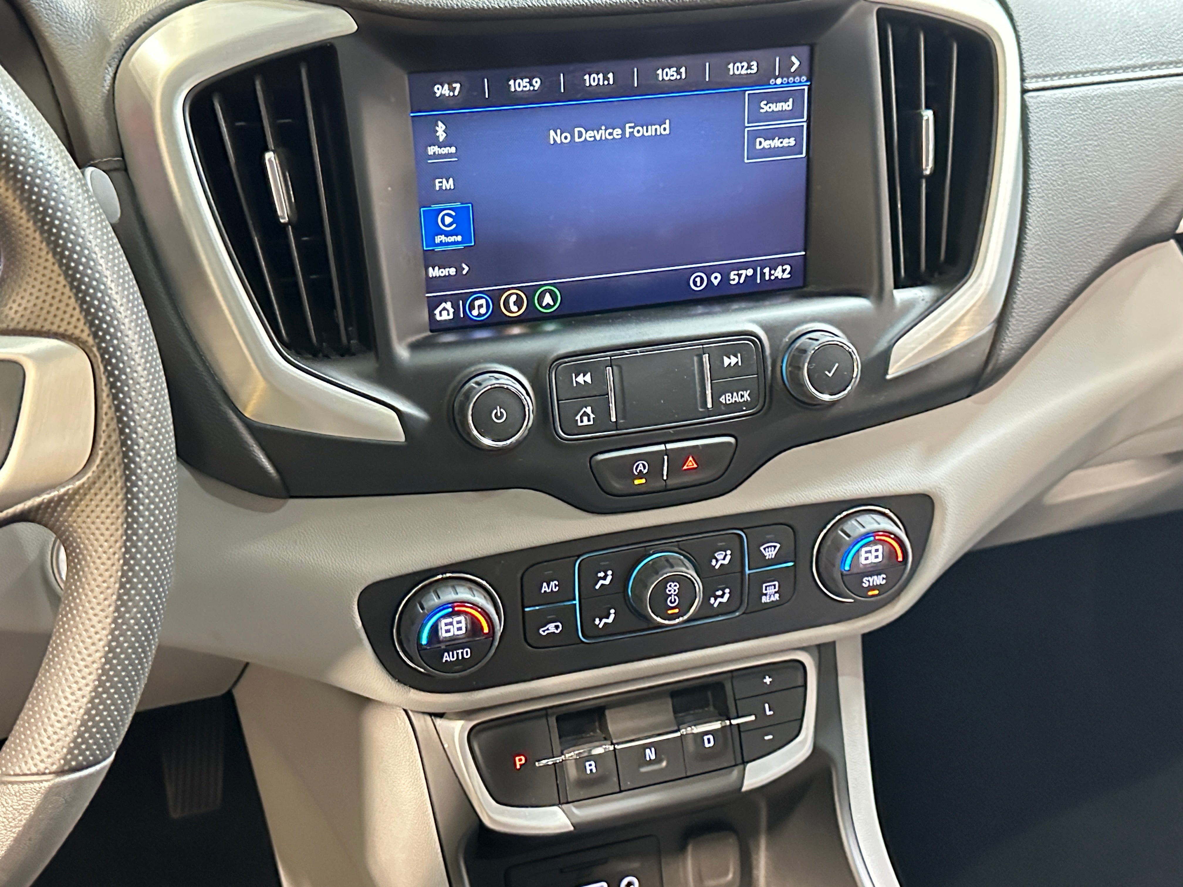2022 GMC Terrain SLE 4