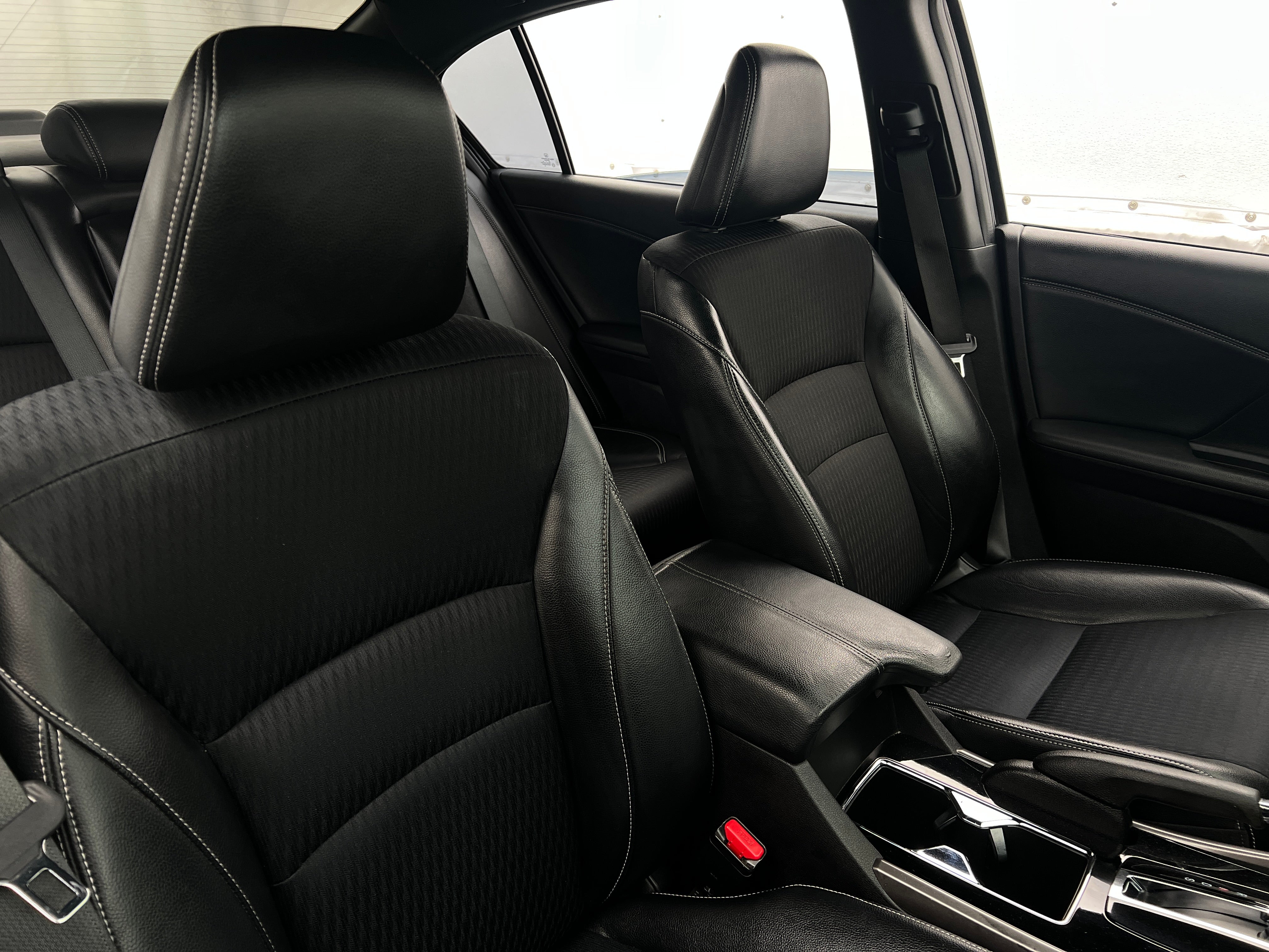 2016 Honda Accord Sport 2